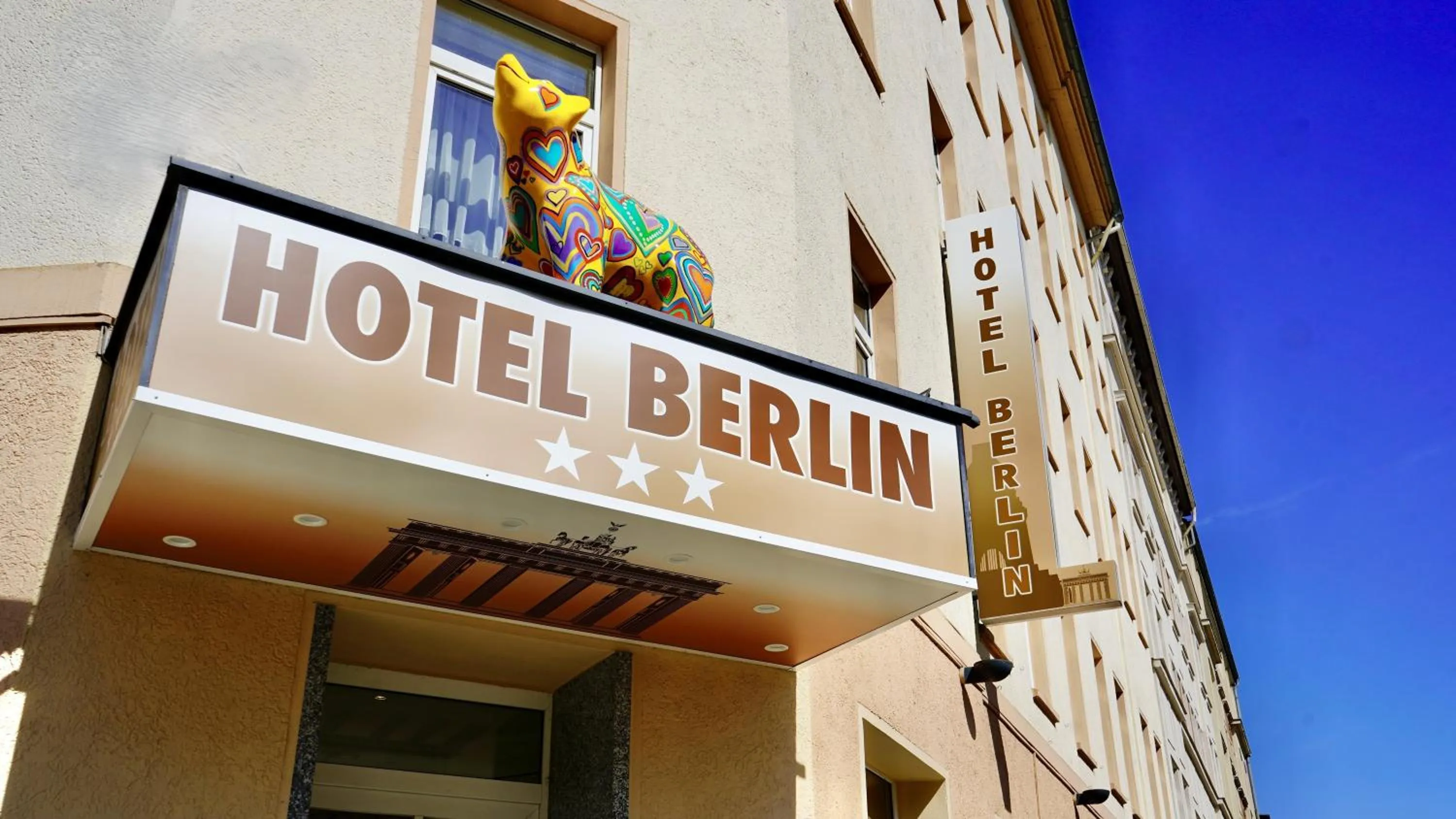 Property building in Hotel Berlin