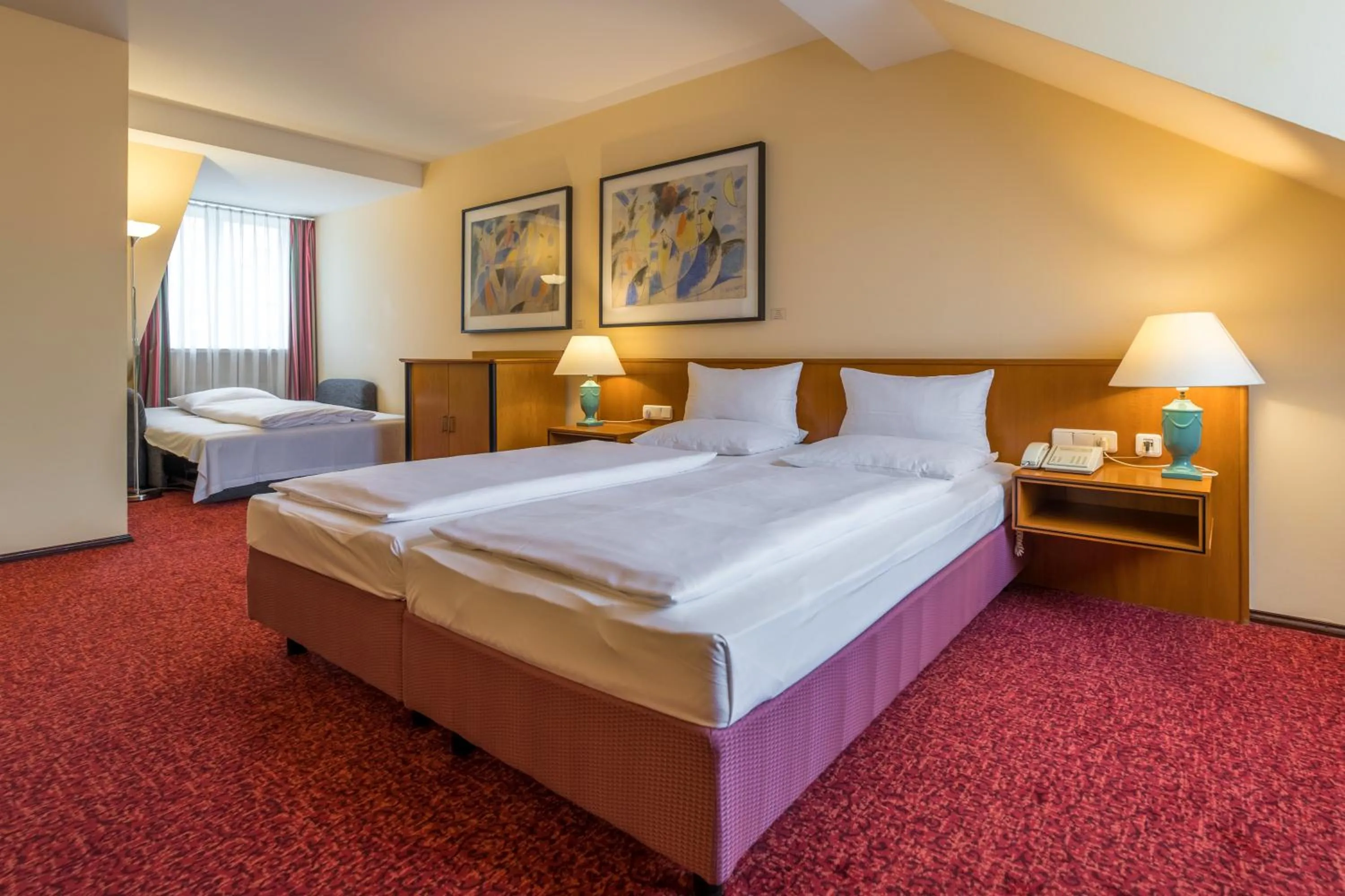 Bed in Galerie Hotel Leipziger Hof