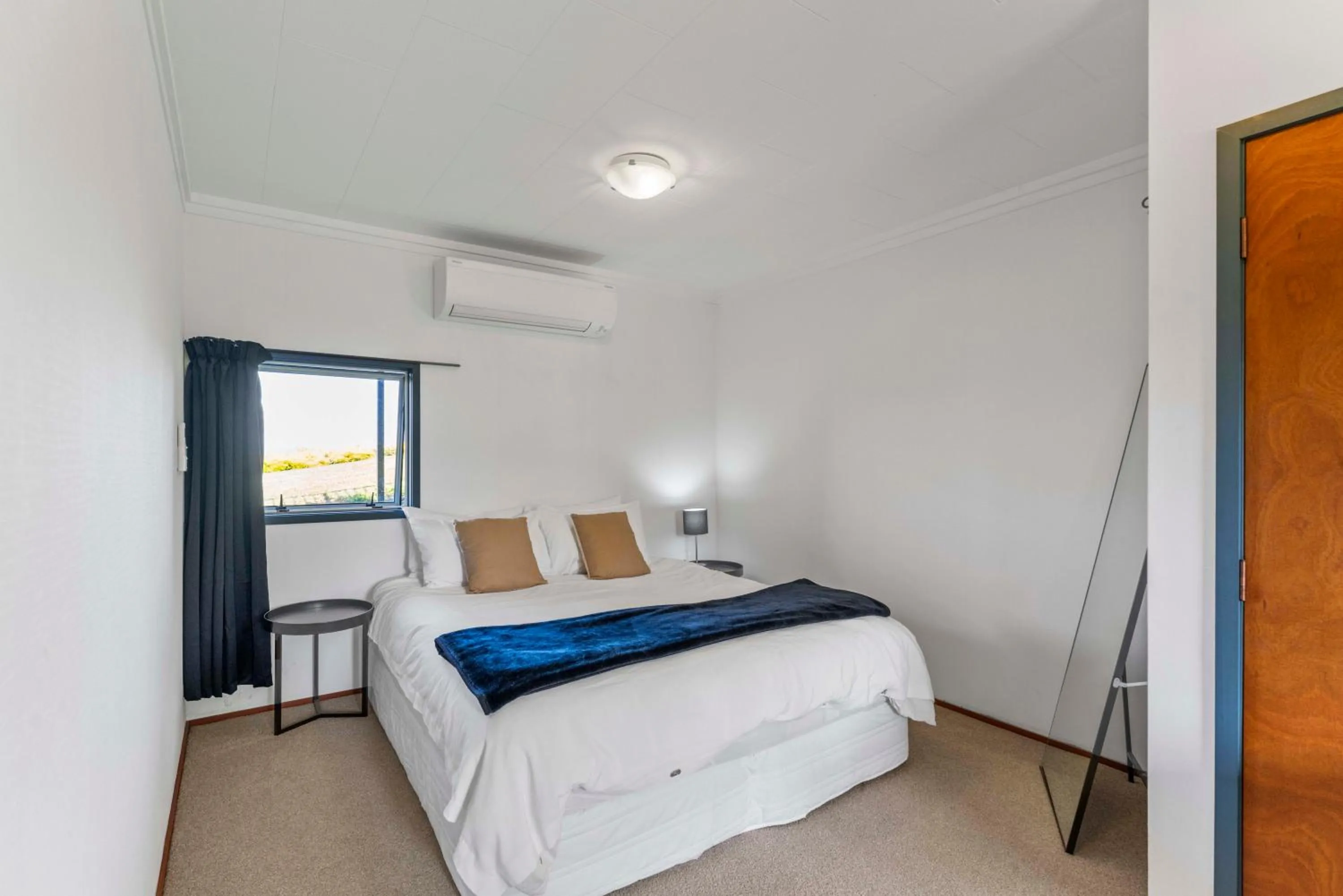 Property building, Bed in Heights Haven - Acacia Bay Holiday Home