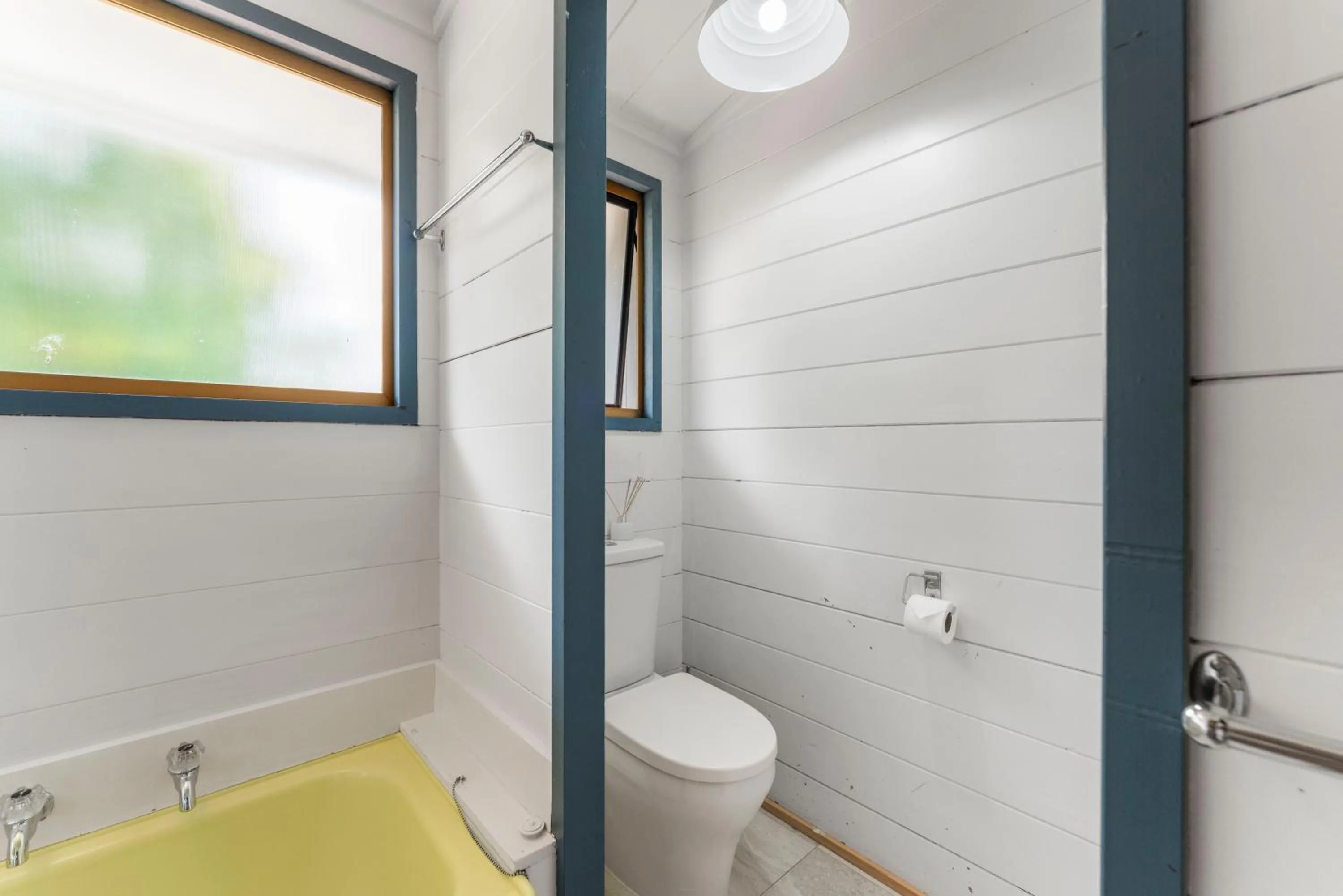 Property building in Heights Haven - Acacia Bay Holiday Home