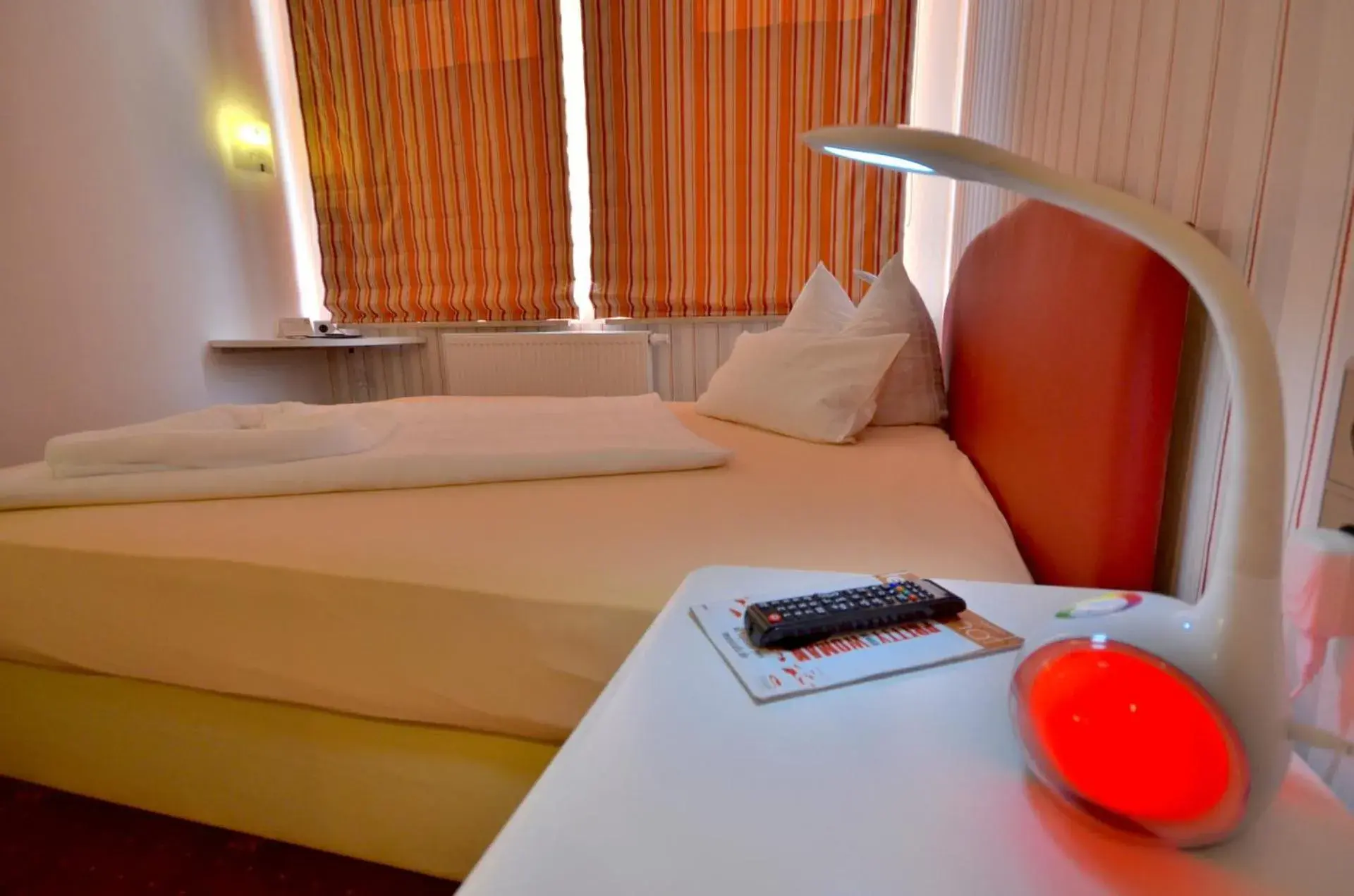 Comfort Single Room in Hotel Alt-Connewitz Comfort Single Room in Hotel Alt-Connewitz