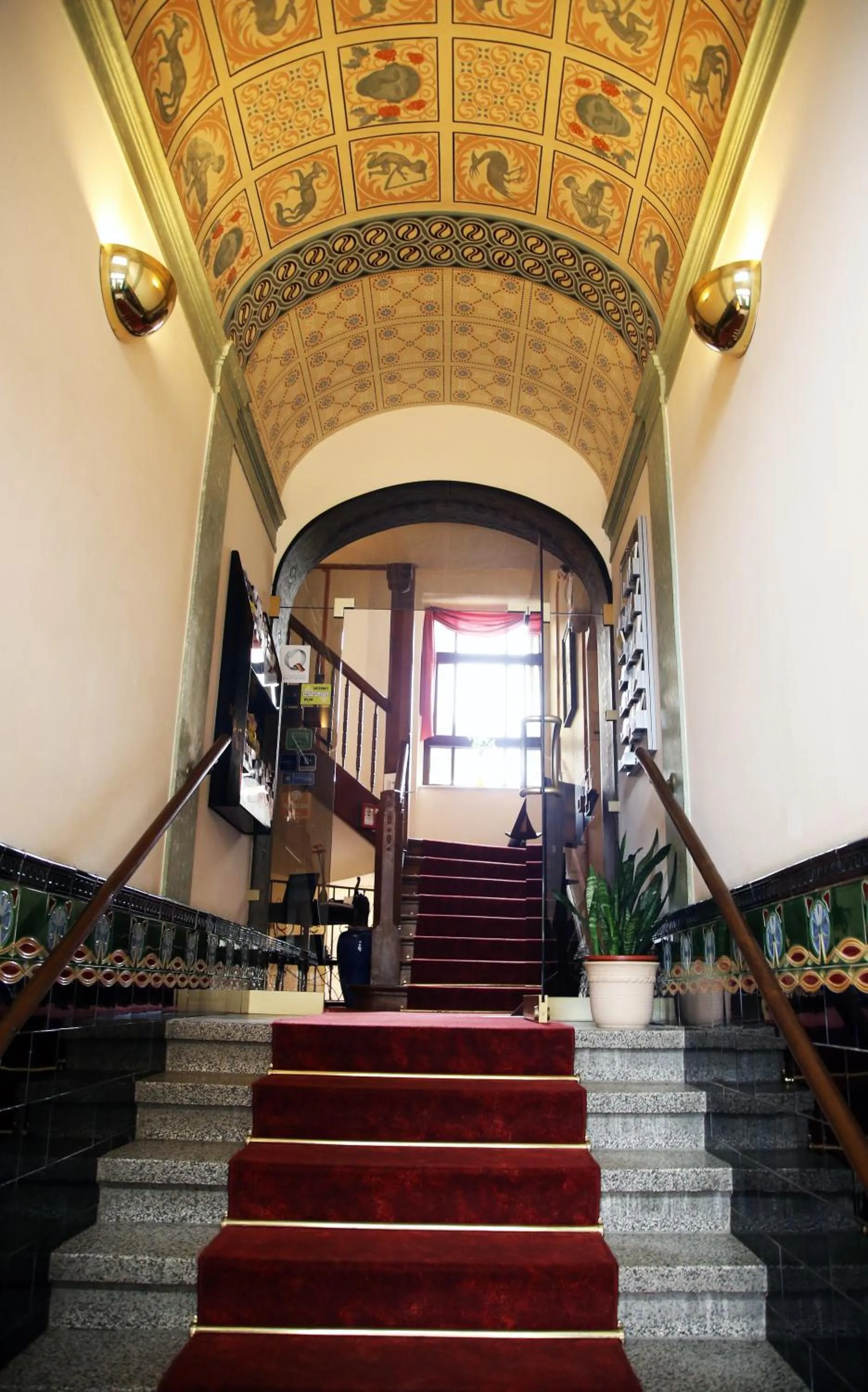 Facade/entrance in Hotel Alt-Connewitz