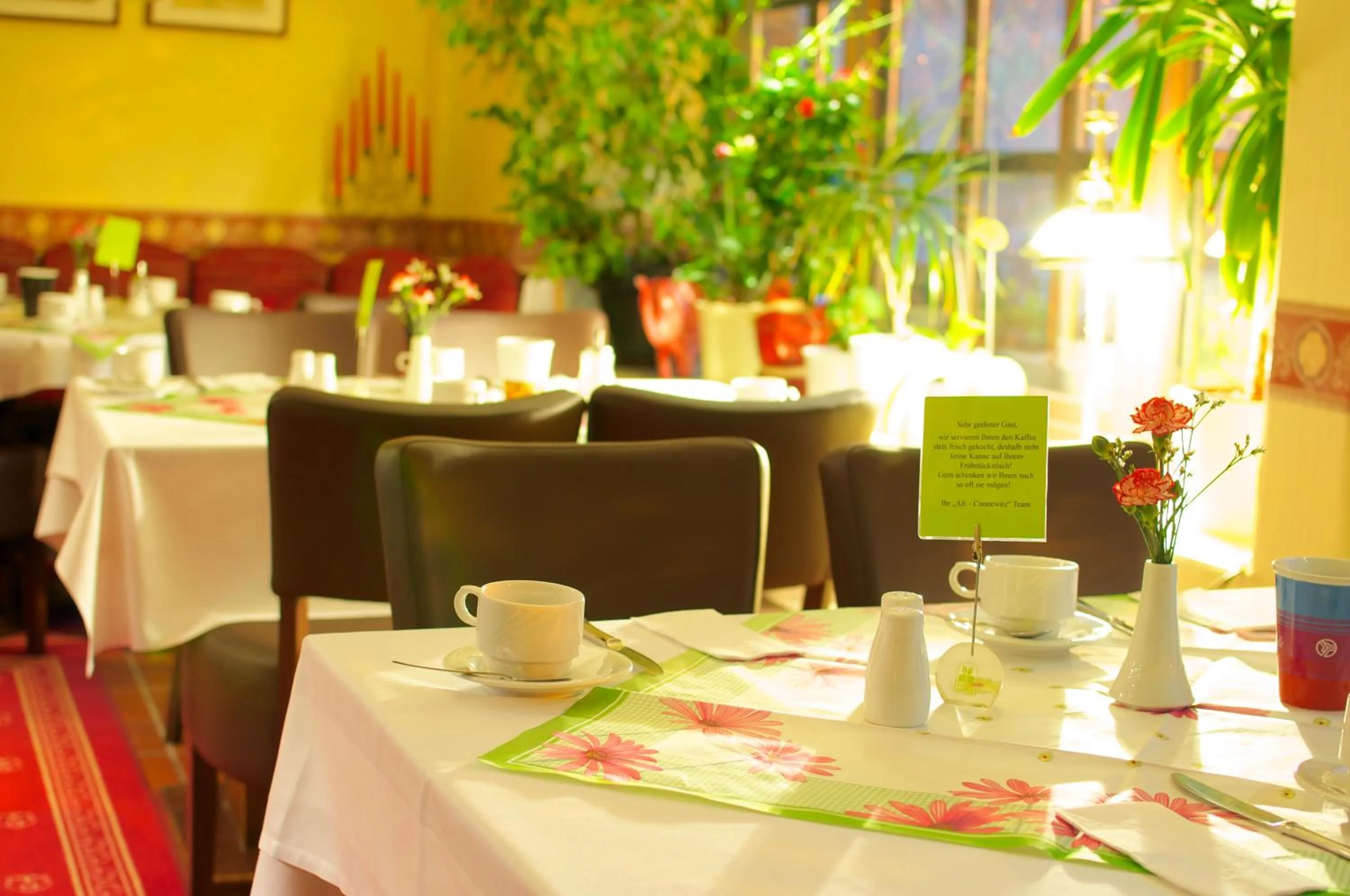 Restaurant/places to eat in Hotel Alt-Connewitz