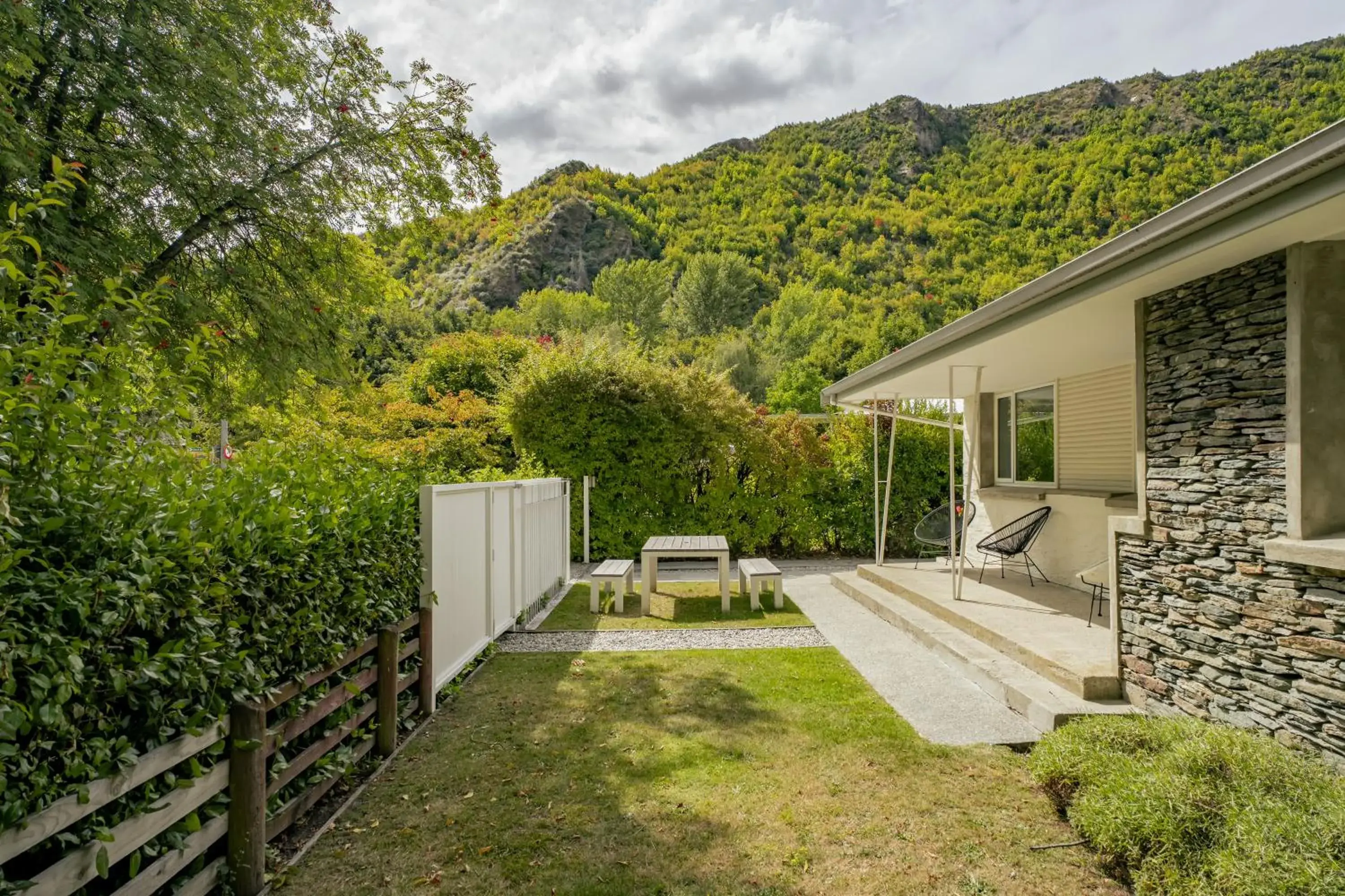 Alchemy Cottage - Arrowtown Holiday Home Alchemy Cottage - Arrowtown Holiday Home