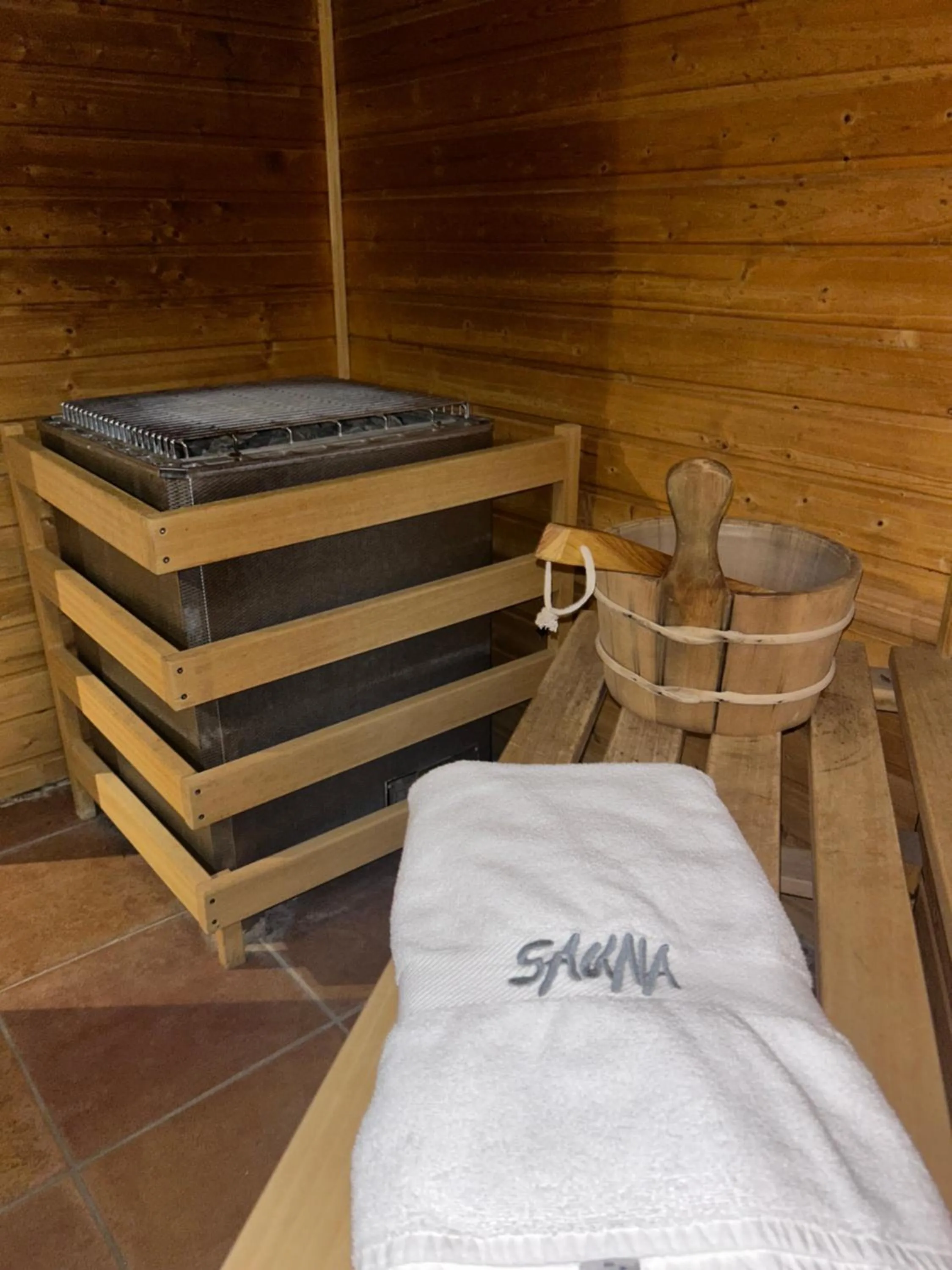 Swimming pool in Hotel Seehof Leipzig