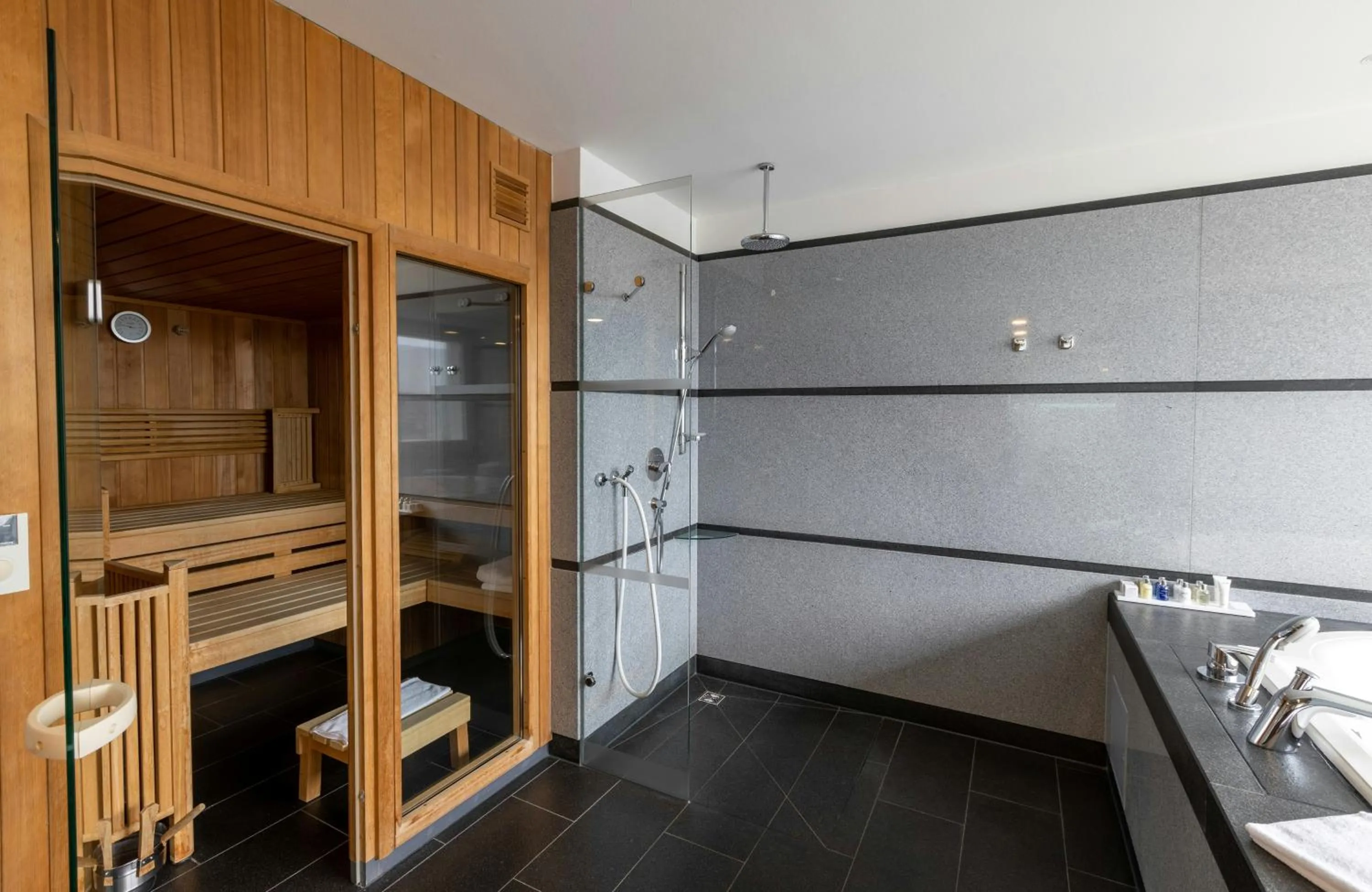 Bathroom in NYX Hotel Erfurt by Leonardo Hotels