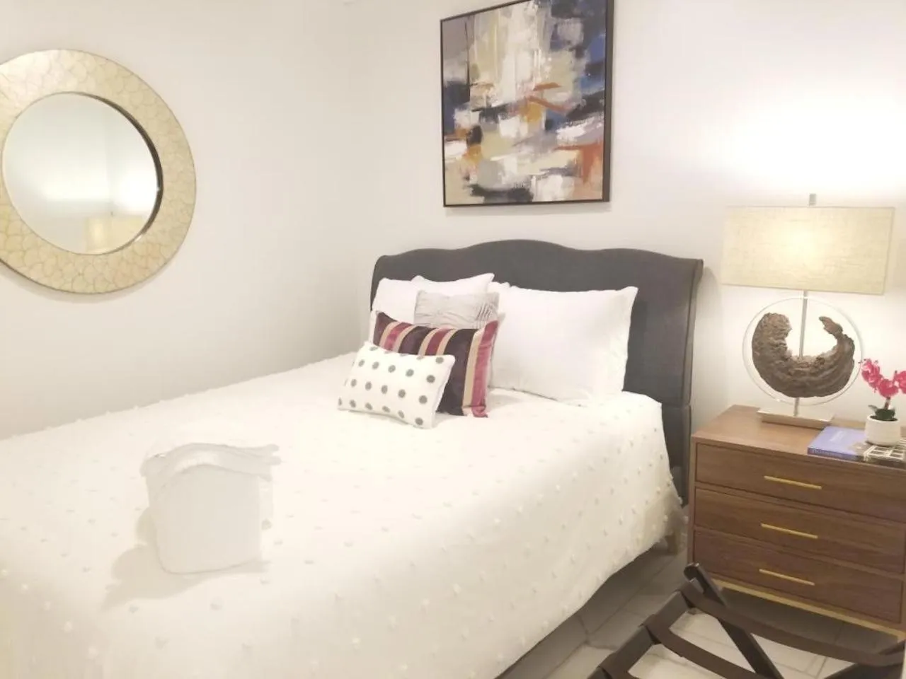 Bedroom, Bed in 7 BR- Sleeps 15! Famous Lakefront Amazing Property!