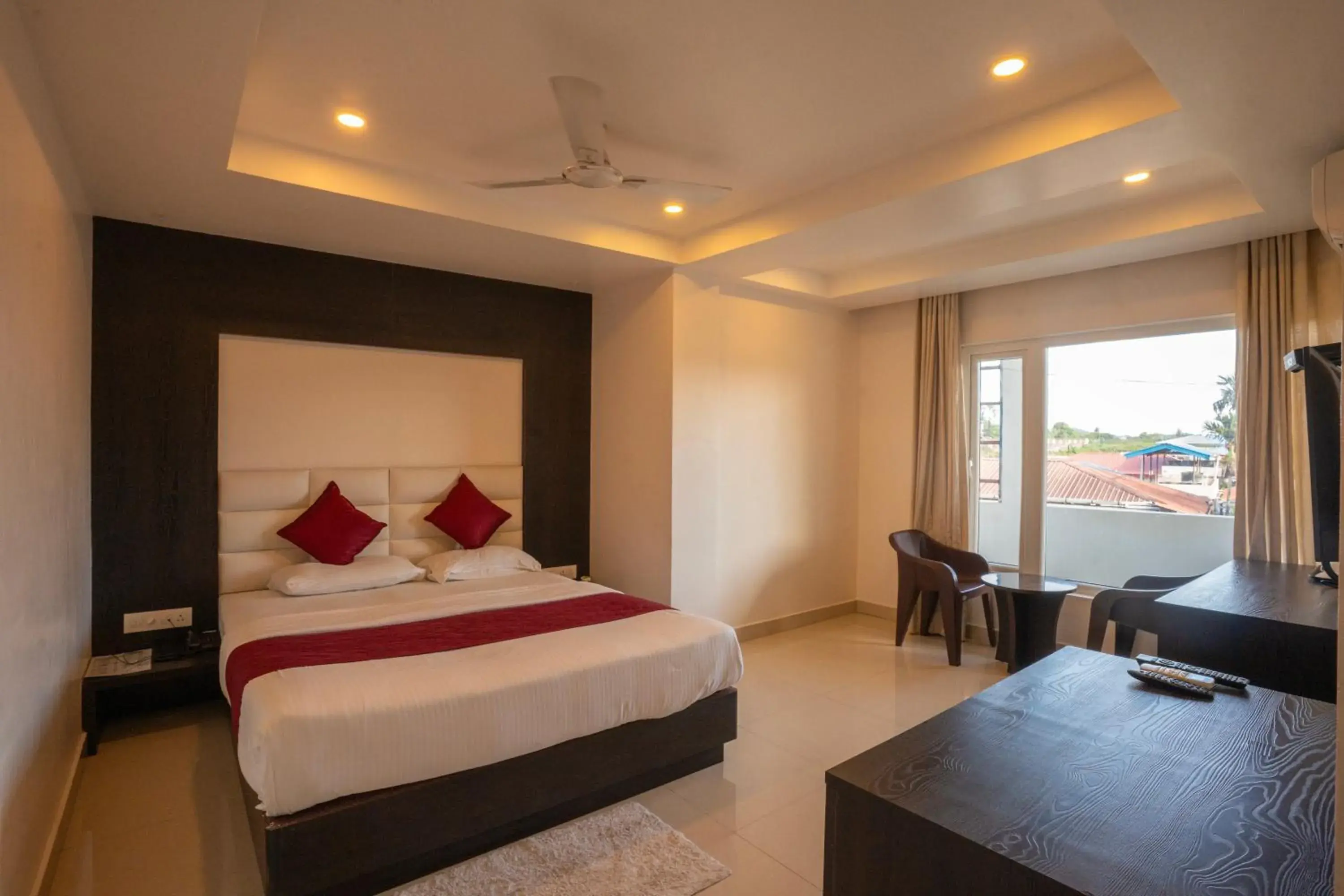 Bedroom, Bed in Hotel Horizon Hues Bedroom, Bed in Hotel Horizon Hues