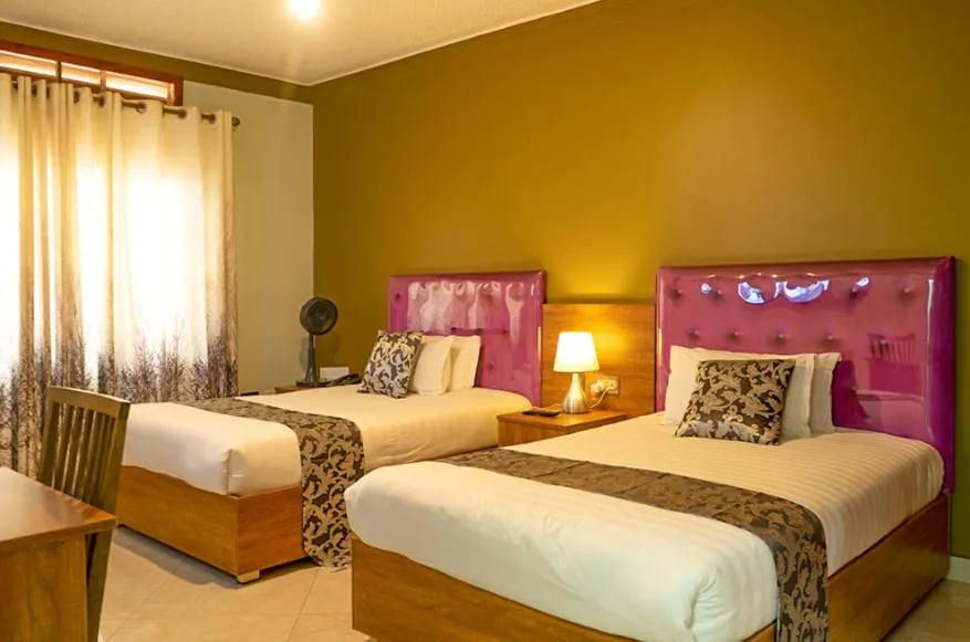 Bed in SamWeb Bed and Breakfast