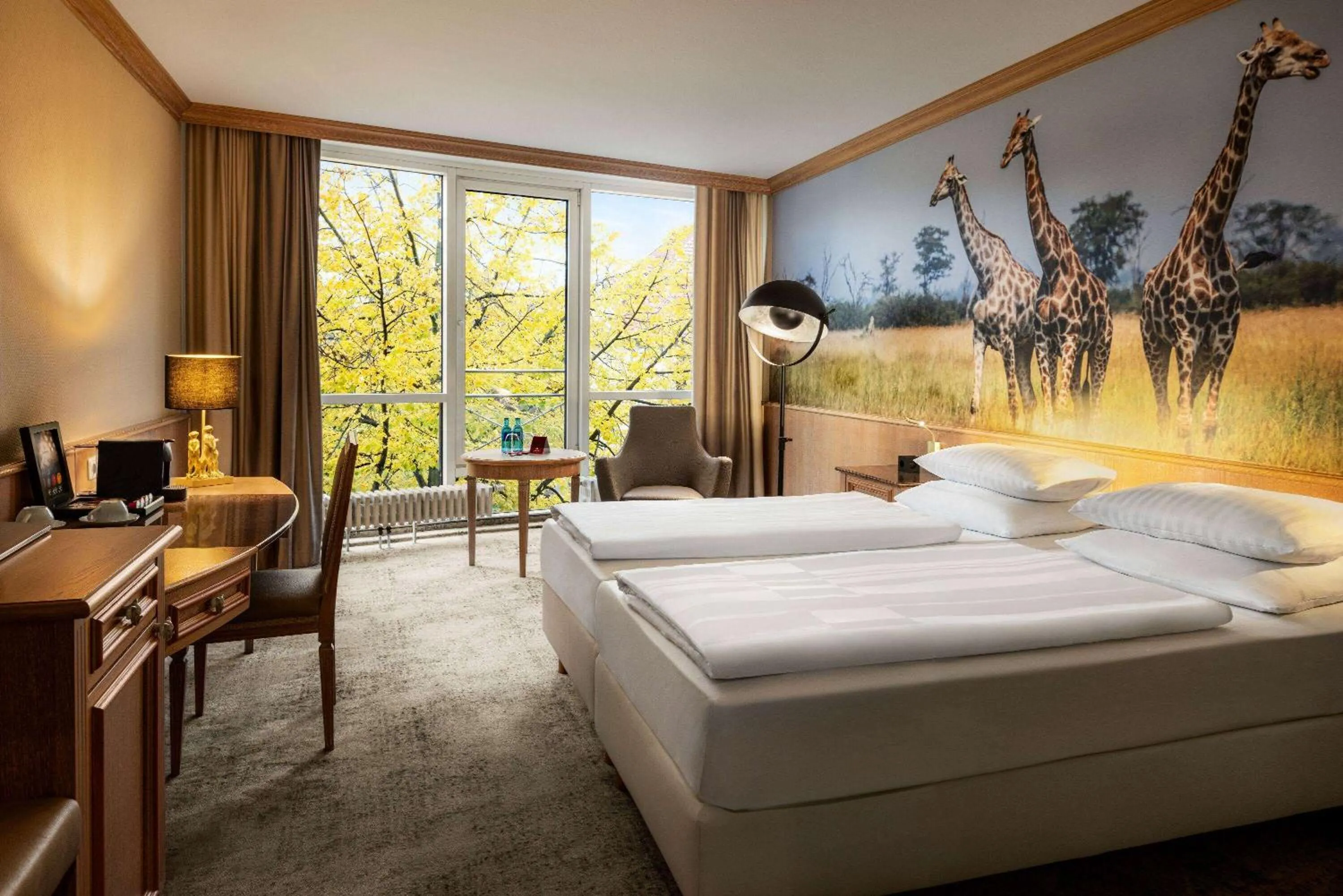 Photo of the whole room, Bed in Amedia Hotel & Suites Leipzig, Trademark Collection by Wyndham