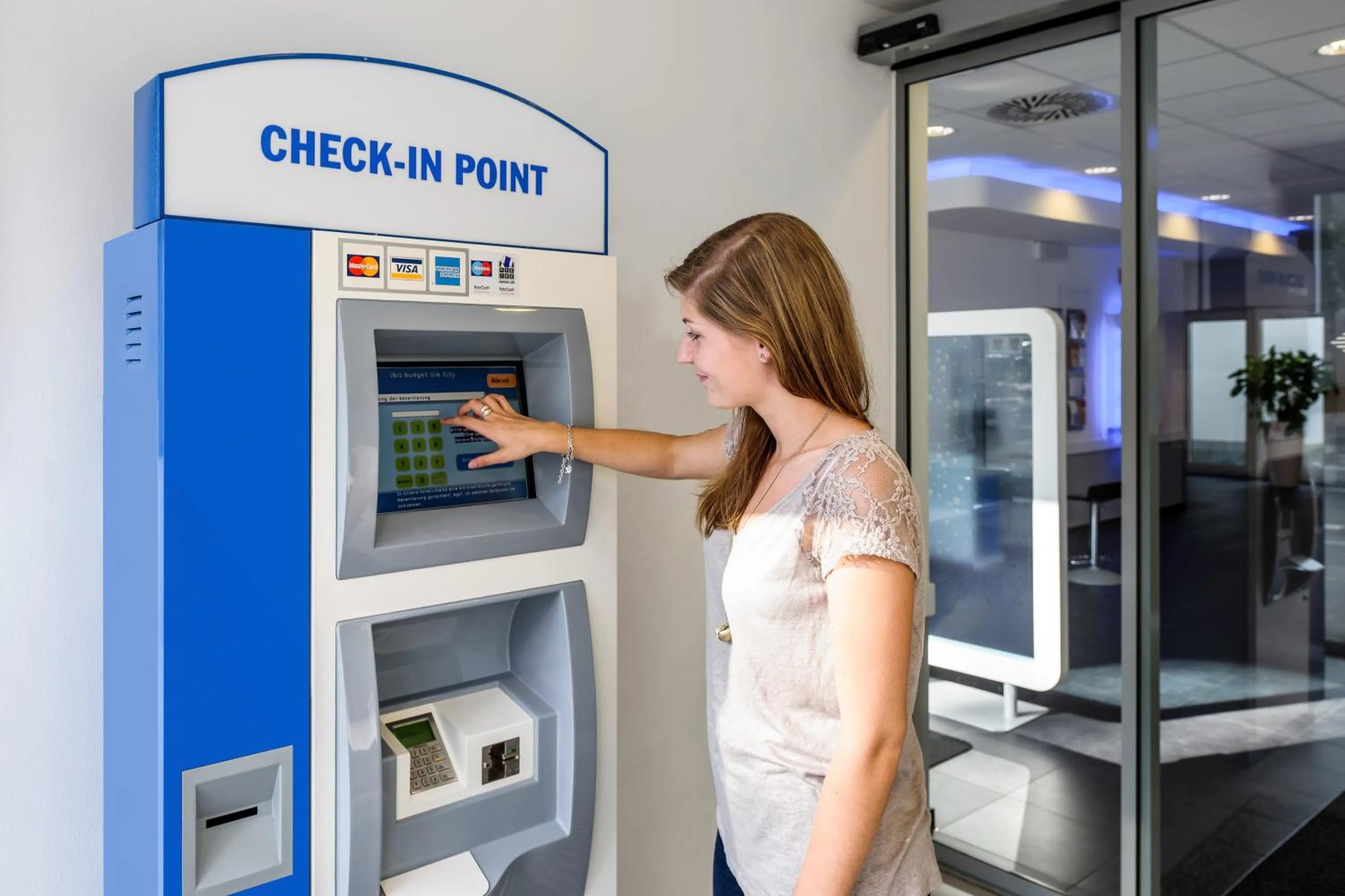 Lobby or reception in ibis budget Duisburg City am Innenhafen