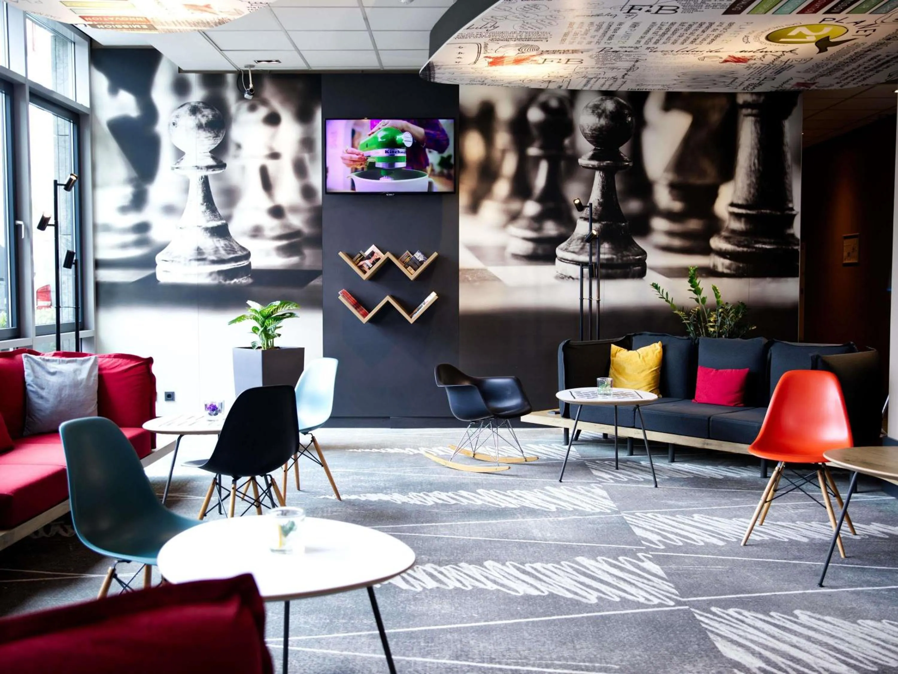 Lounge or bar in ibis Köln Messe