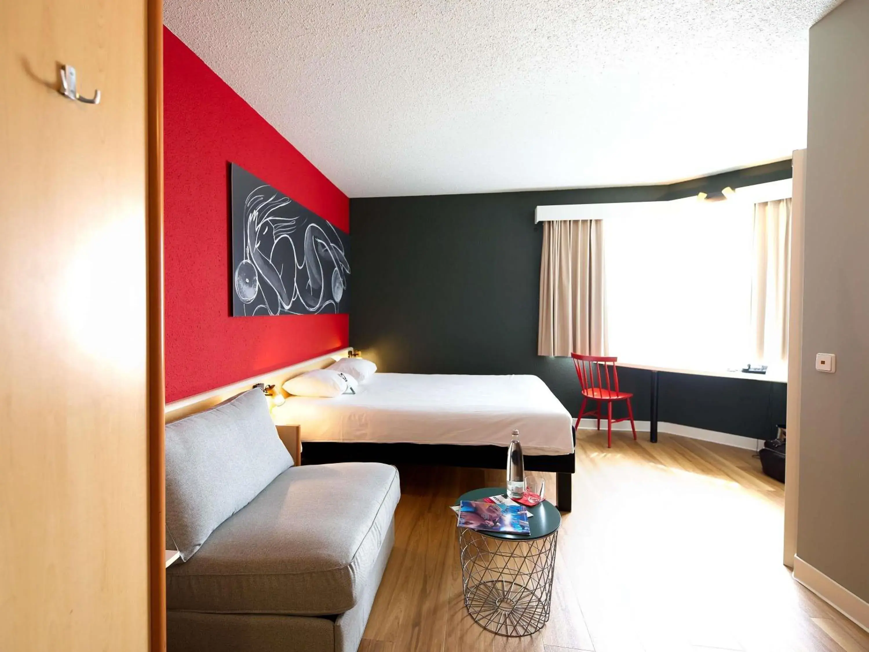 Bedroom, Bed in ibis Köln Messe Bedroom, Bed in ibis Köln Messe