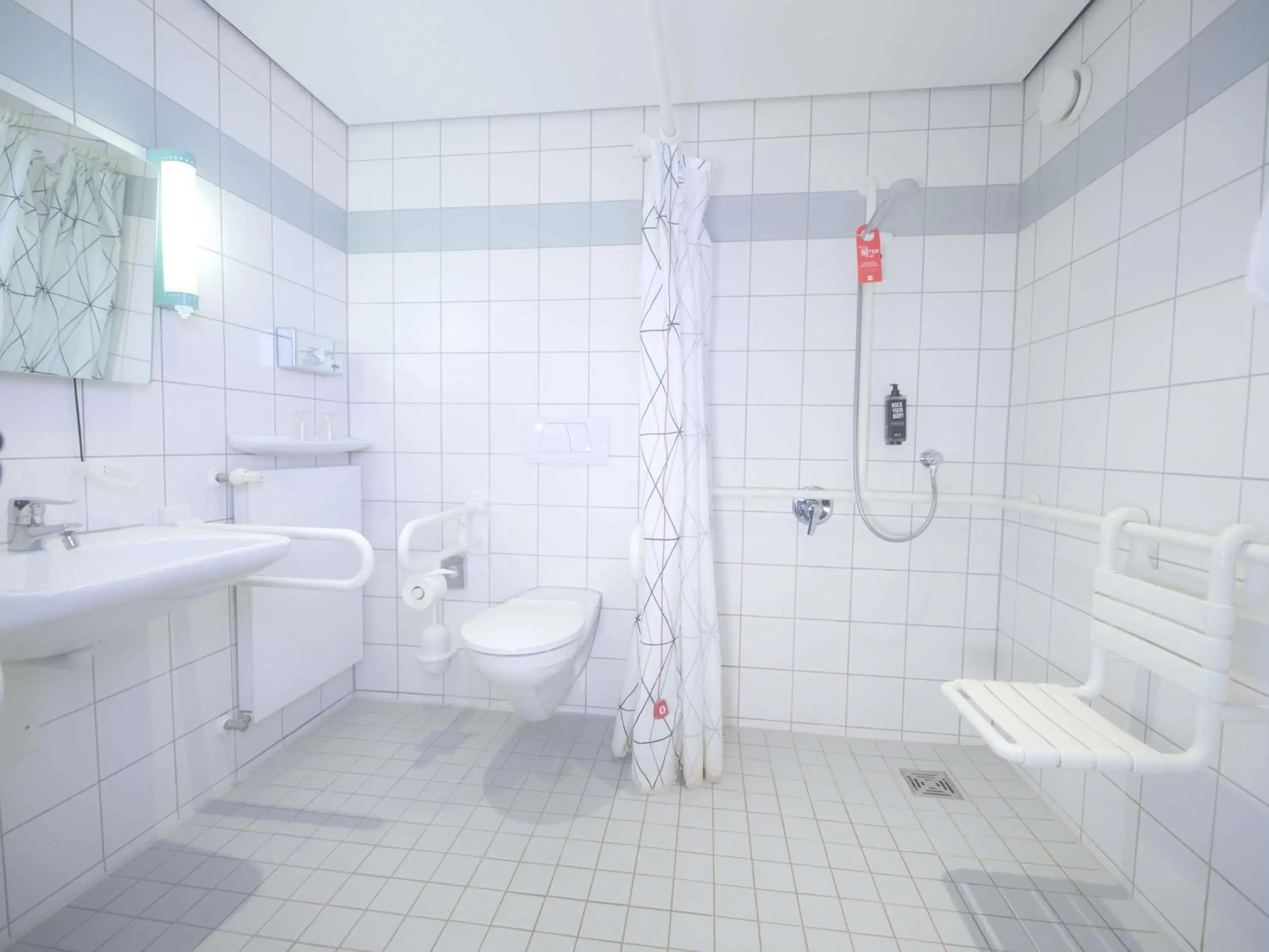 Bedroom in ibis Köln Messe Bedroom in ibis Köln Messe