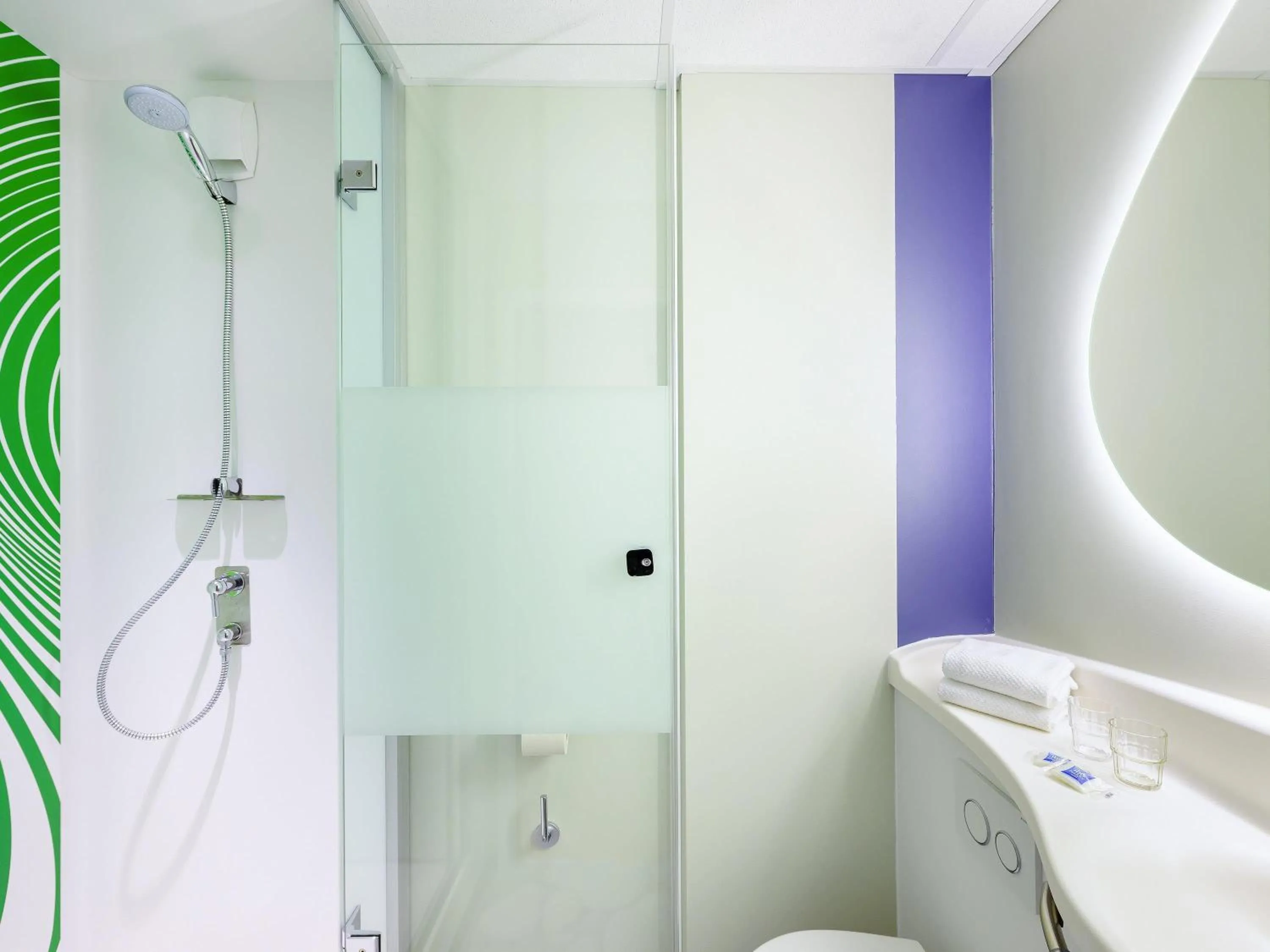 Bedroom in ibis budget Krefeld Messe-Düsseldorf