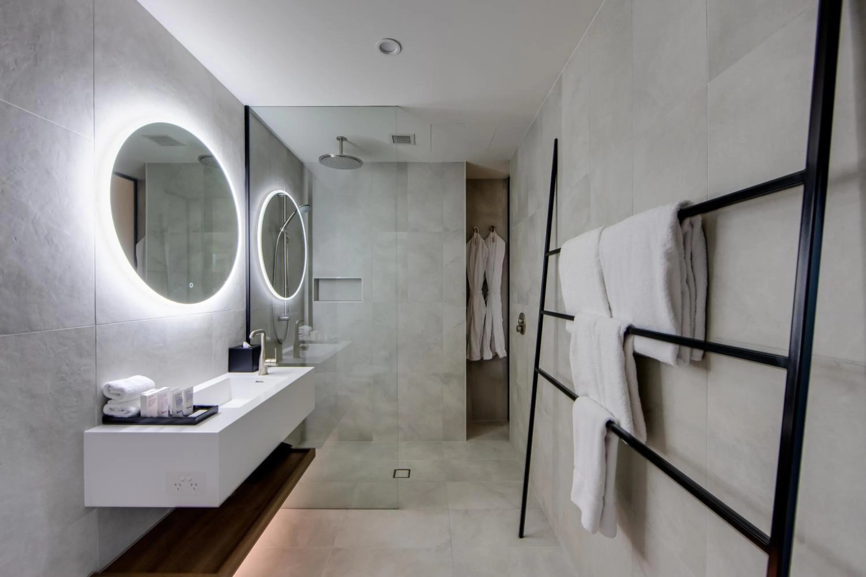 Bathroom in Oval Hotel at Adelaide Oval