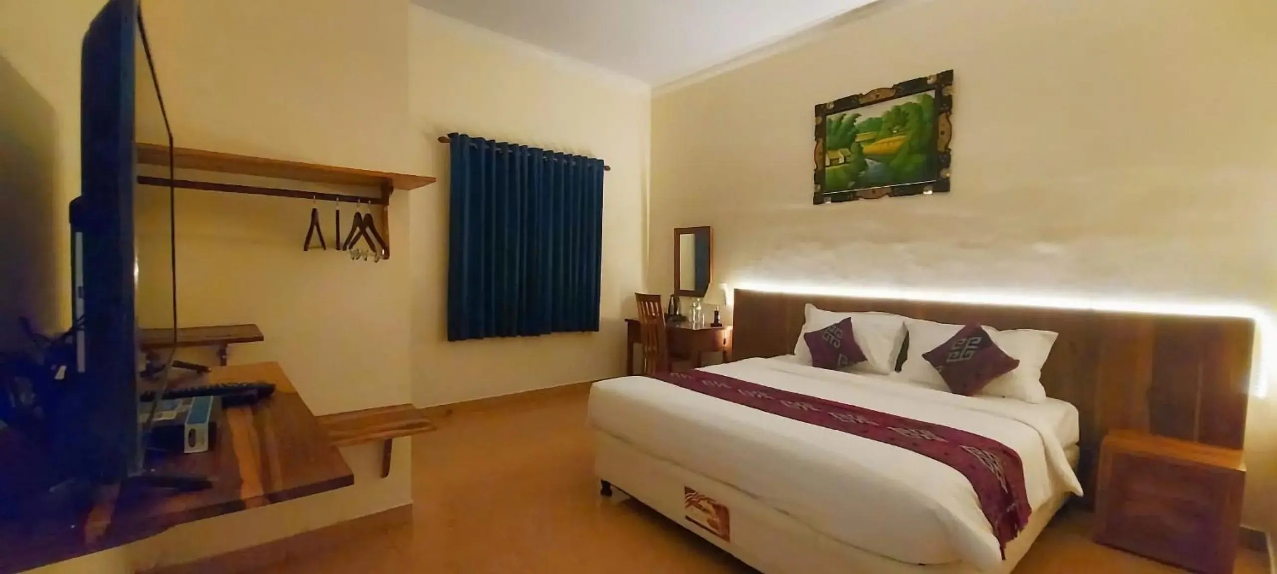 Deluxe King Room in Kuta Paradise Deluxe King Room in Kuta Paradise