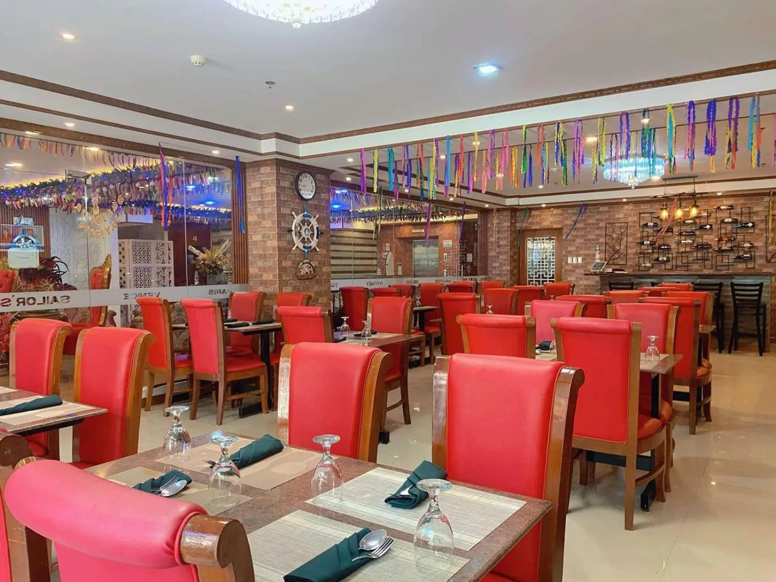 Property building in Ferrymar Hotel Iloilo