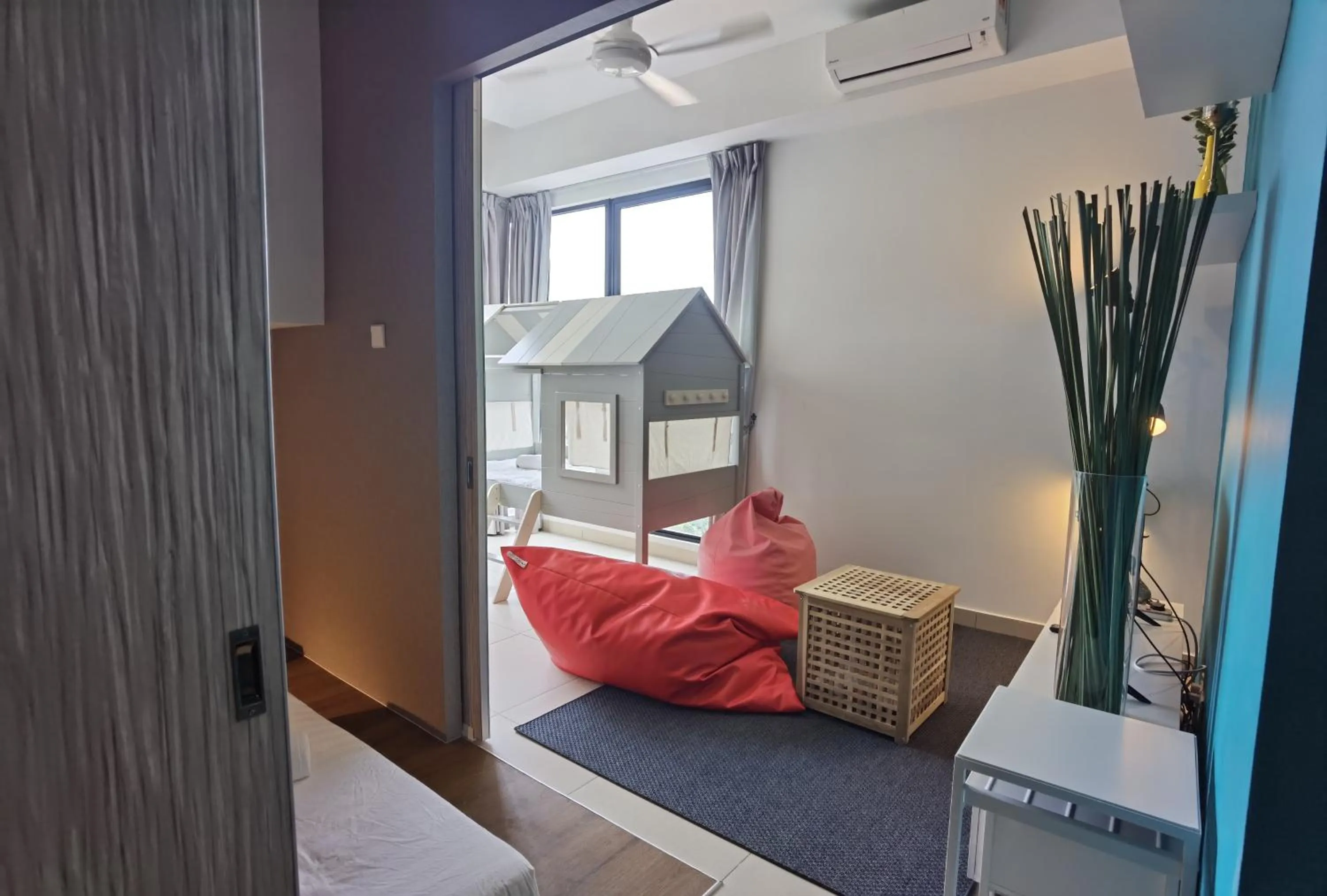 Photo of the whole room, Bed in Master Suite@Midhill Genting Highlands (Free Wi-Fi)