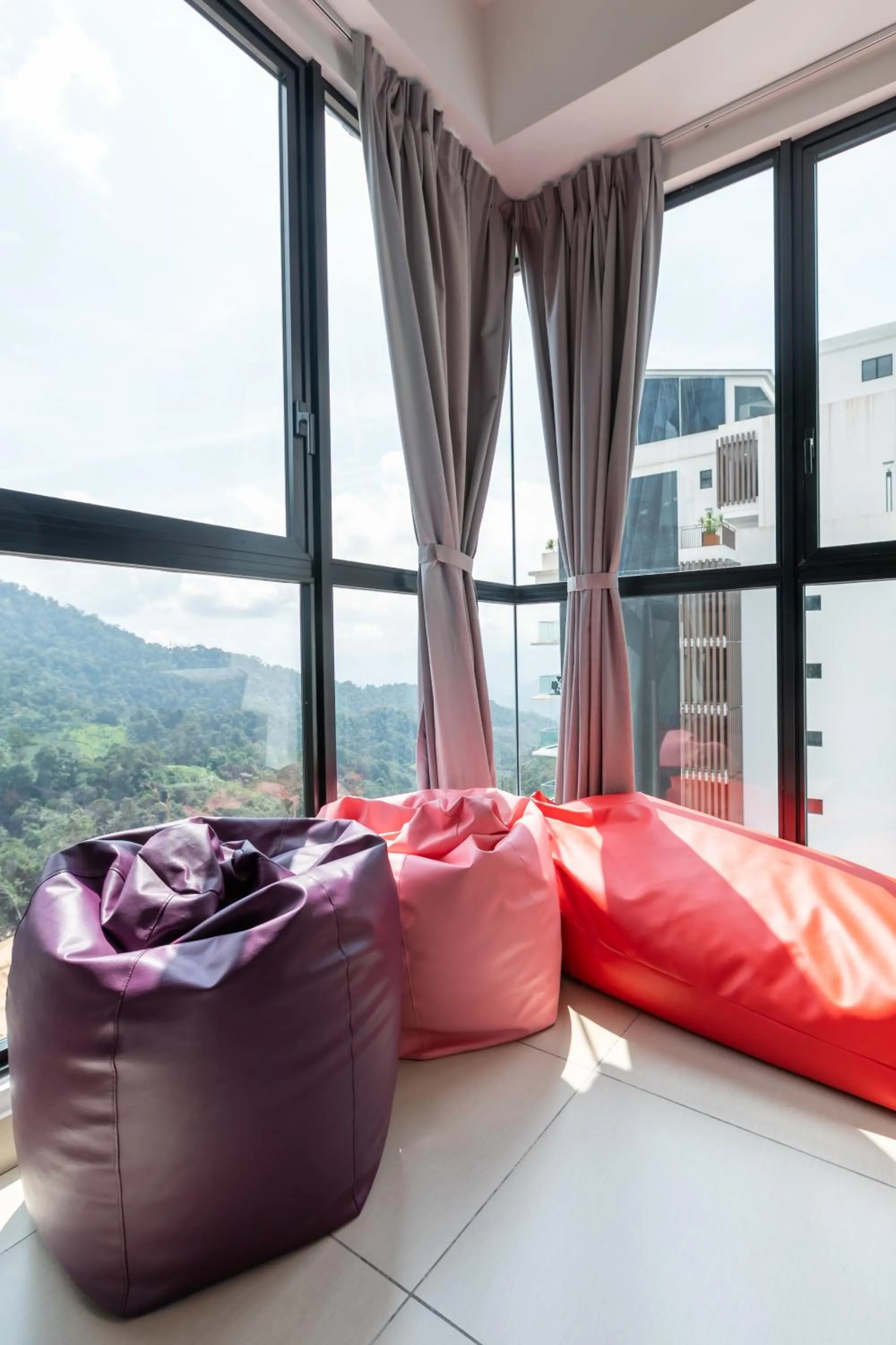 Living room, Bed in Master Suite@Midhill Genting Highlands (Free Wi-Fi)