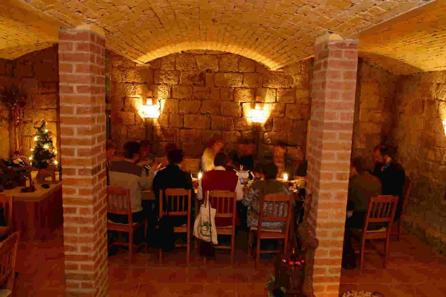 Restaurant/places to eat in MUSTANG INN am Großen Garten