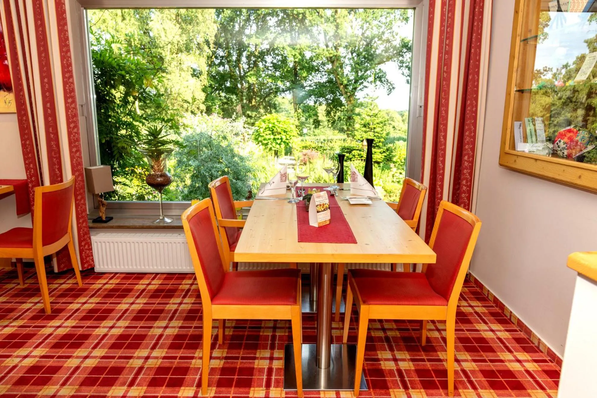 Restaurant/places to eat in Berghotel Hohe Mark