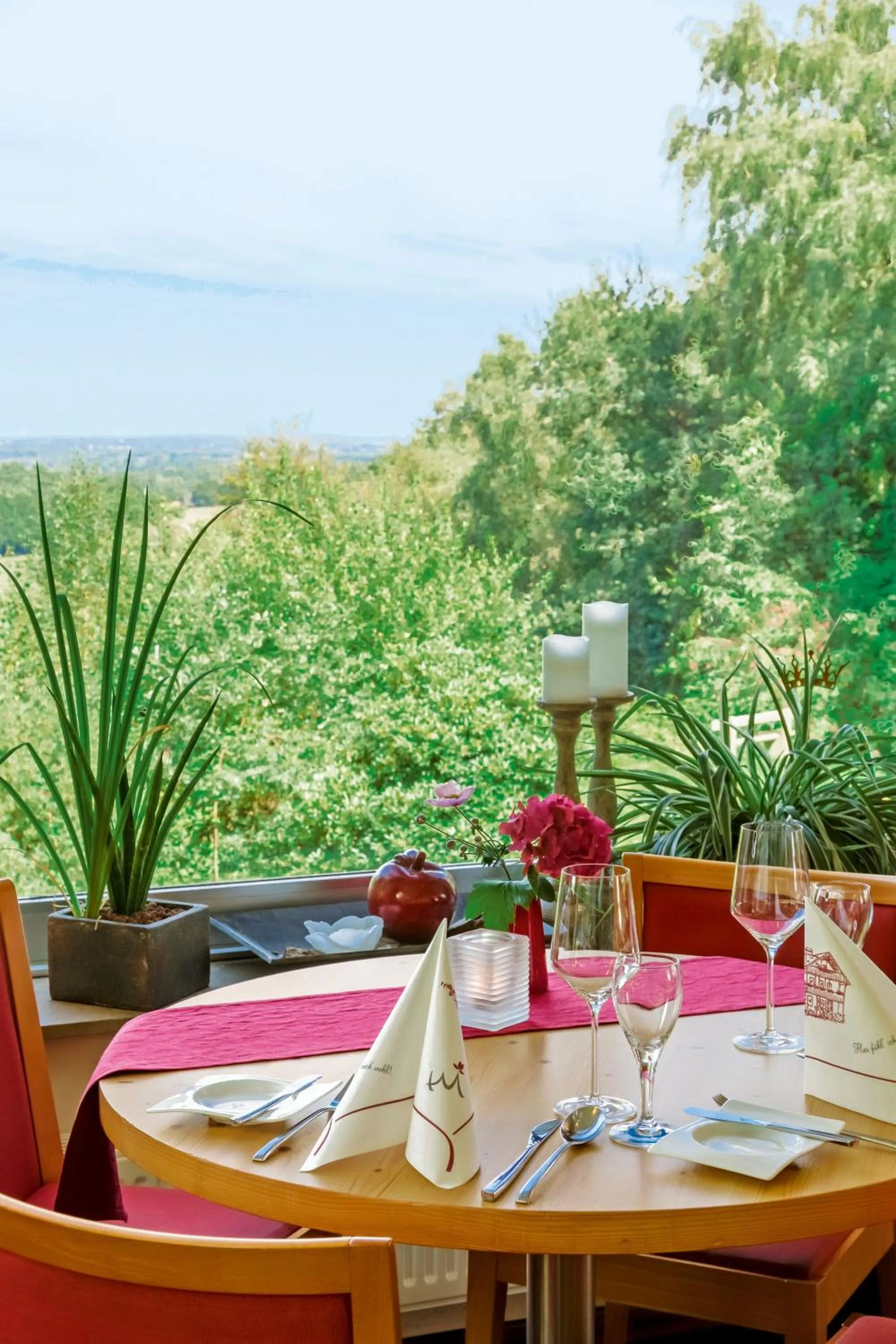 Restaurant/places to eat in Berghotel Hohe Mark