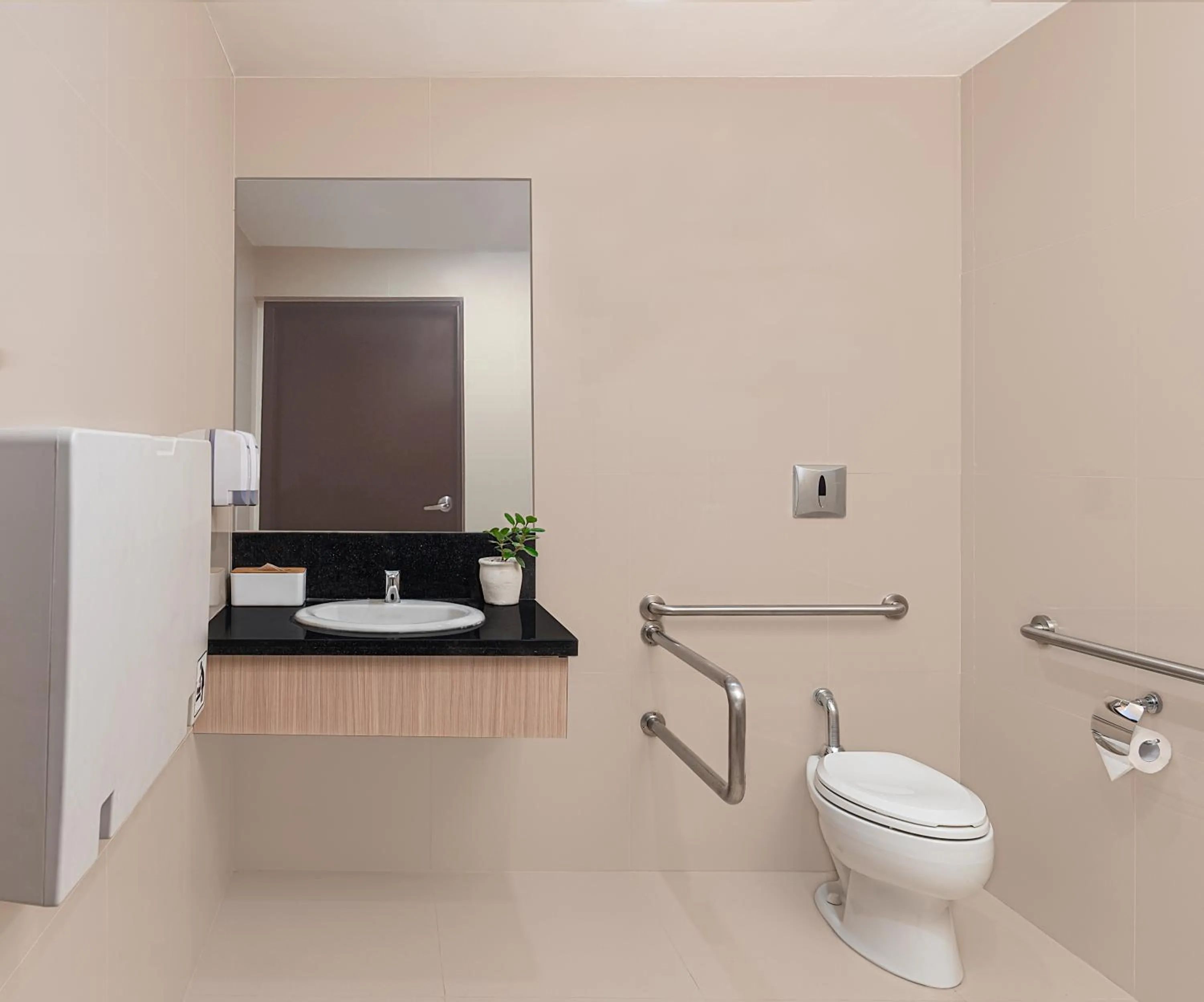 Bathroom in Citadines Amigo Iloilo