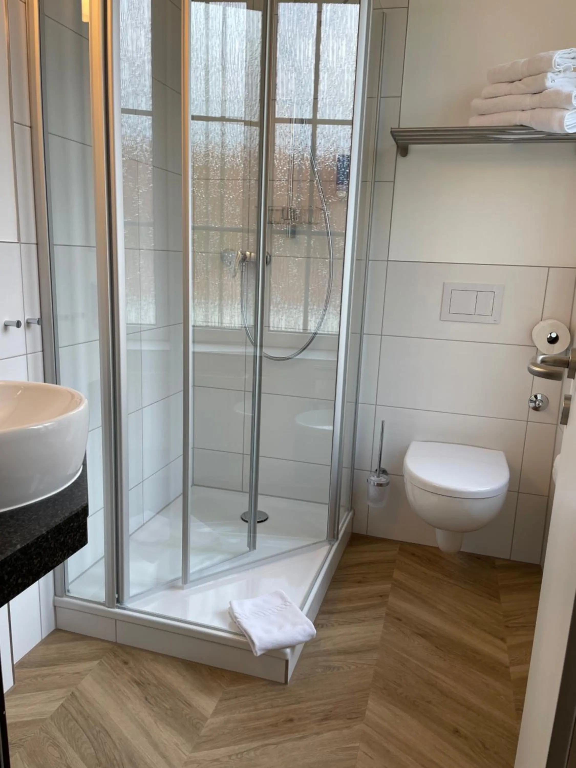 Bathroom in Dom Hotel