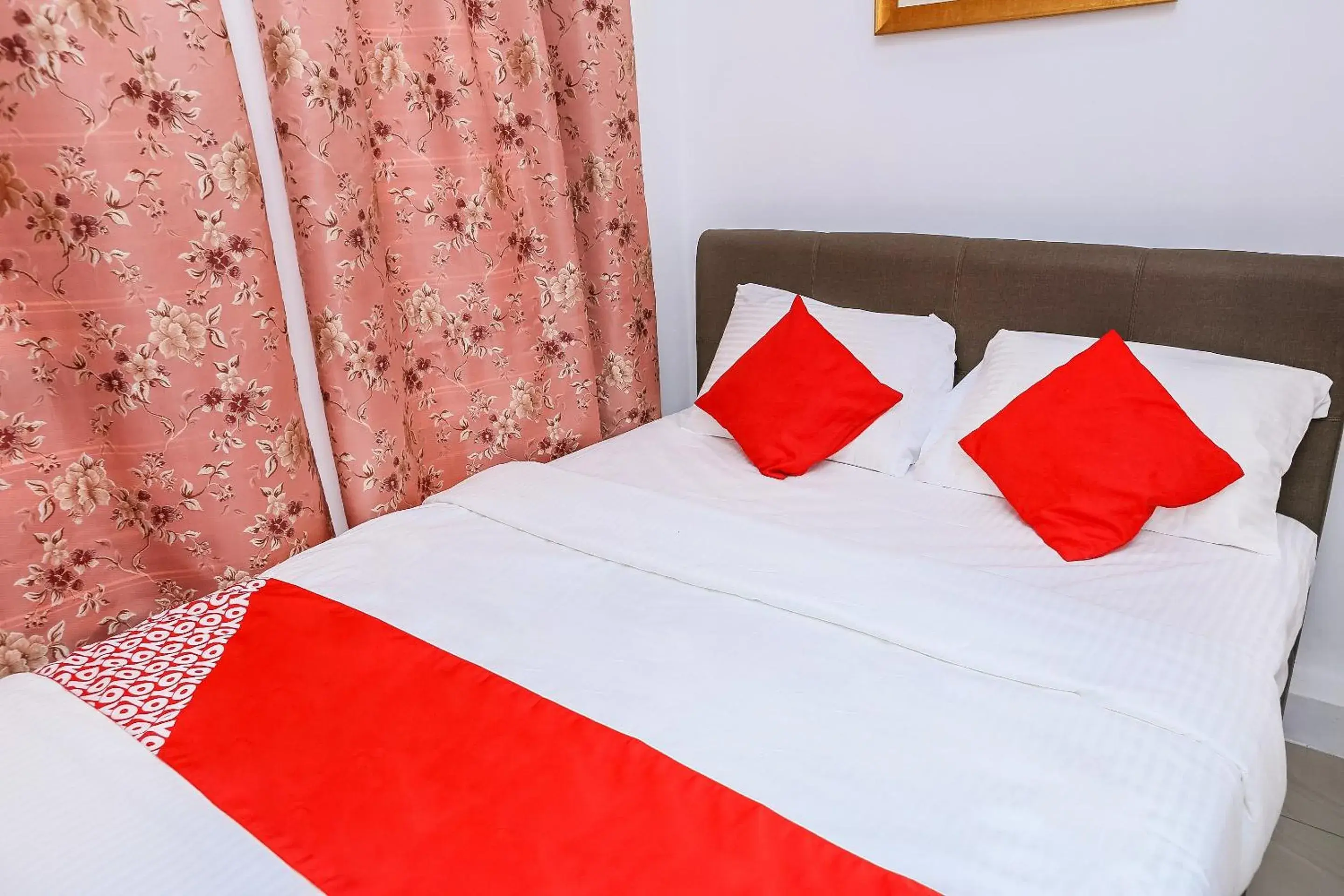 Bedroom, Bed in Hotel O Roselyn Inn Bedroom, Bed in Hotel O Roselyn Inn