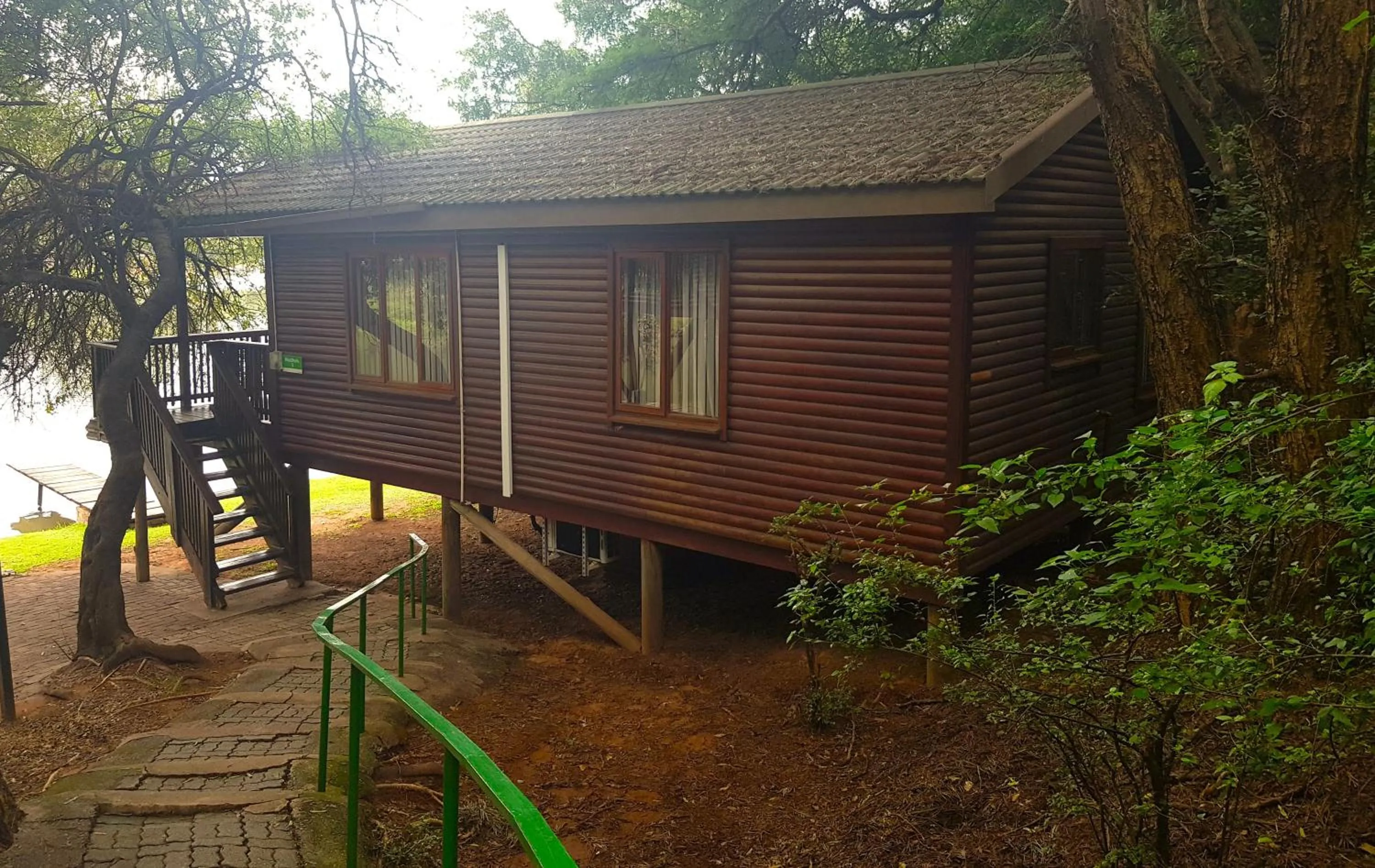 Property building in ATKV Klein-Kariba