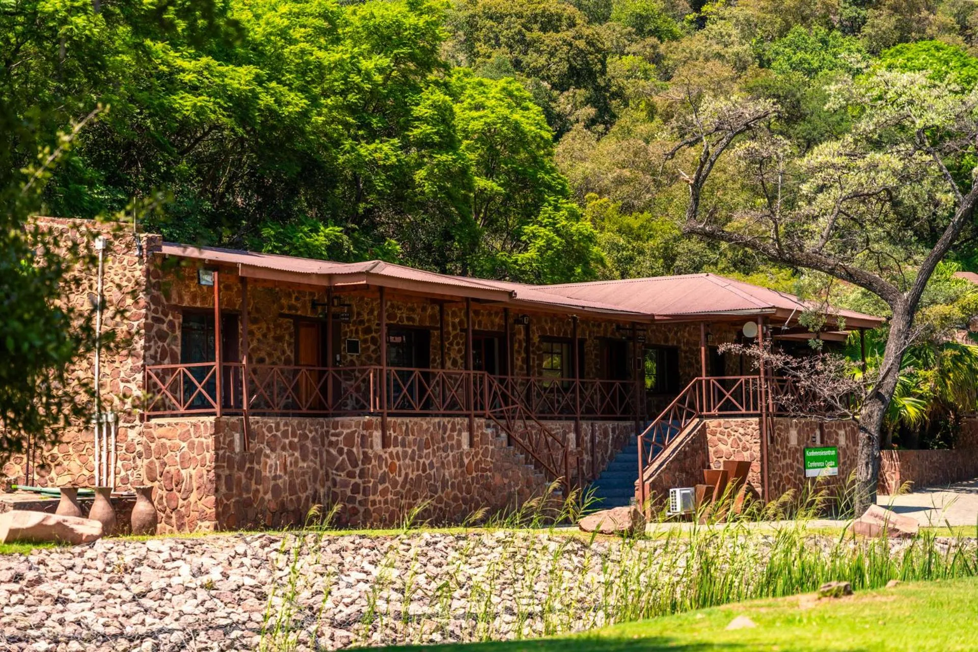 Property building in ATKV Klein-Kariba