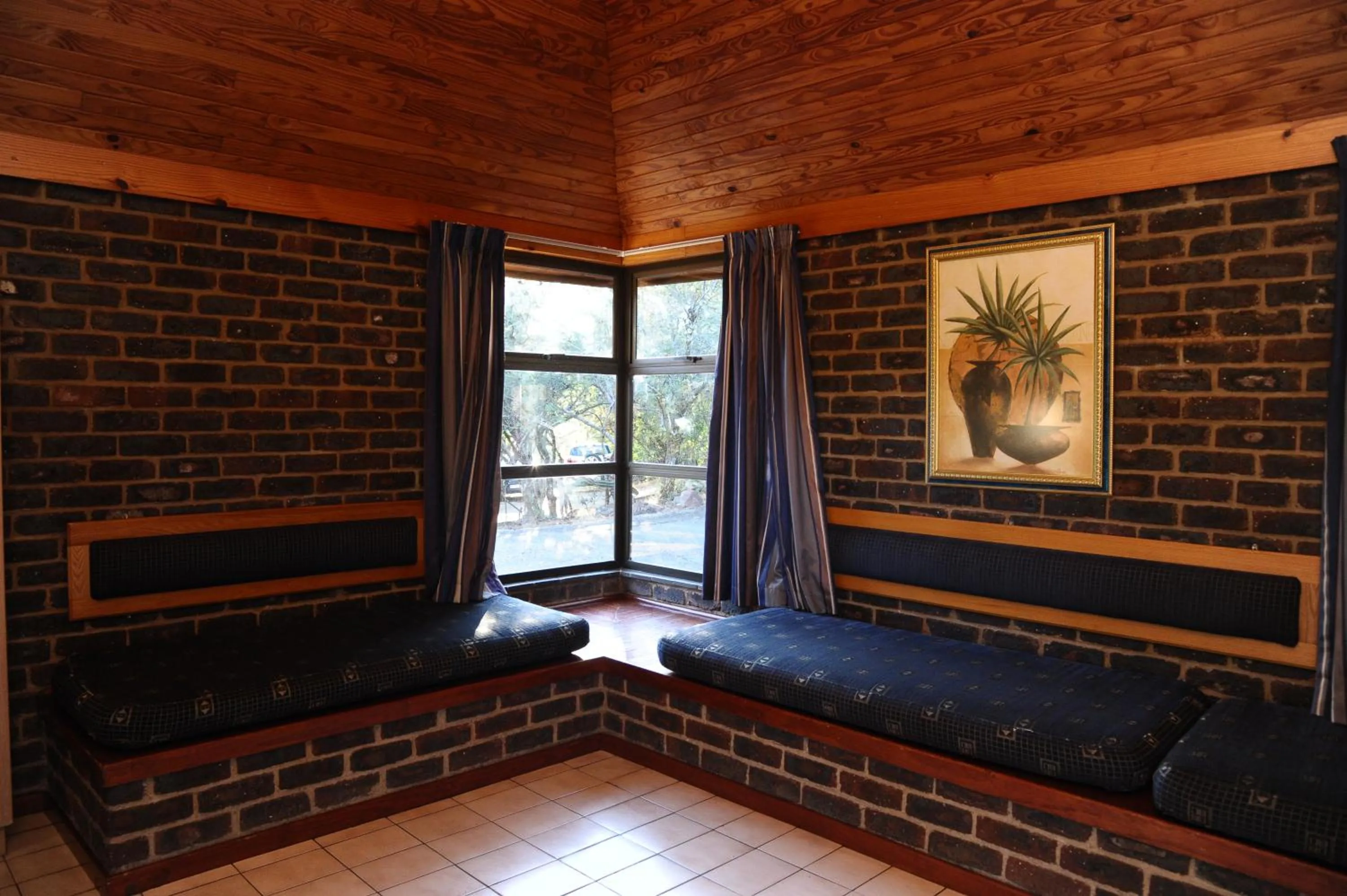 Living room in ATKV Klein-Kariba