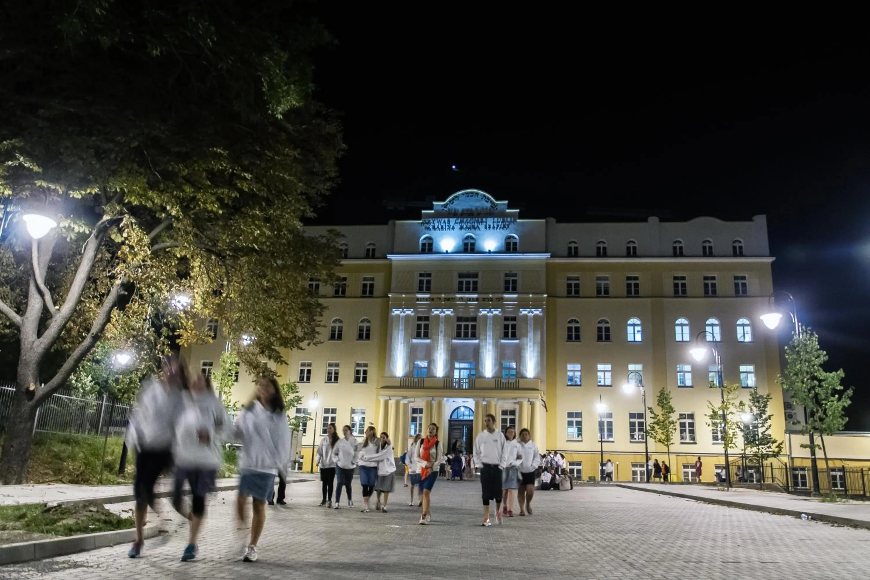 Facade/entrance in Hotel Ilan