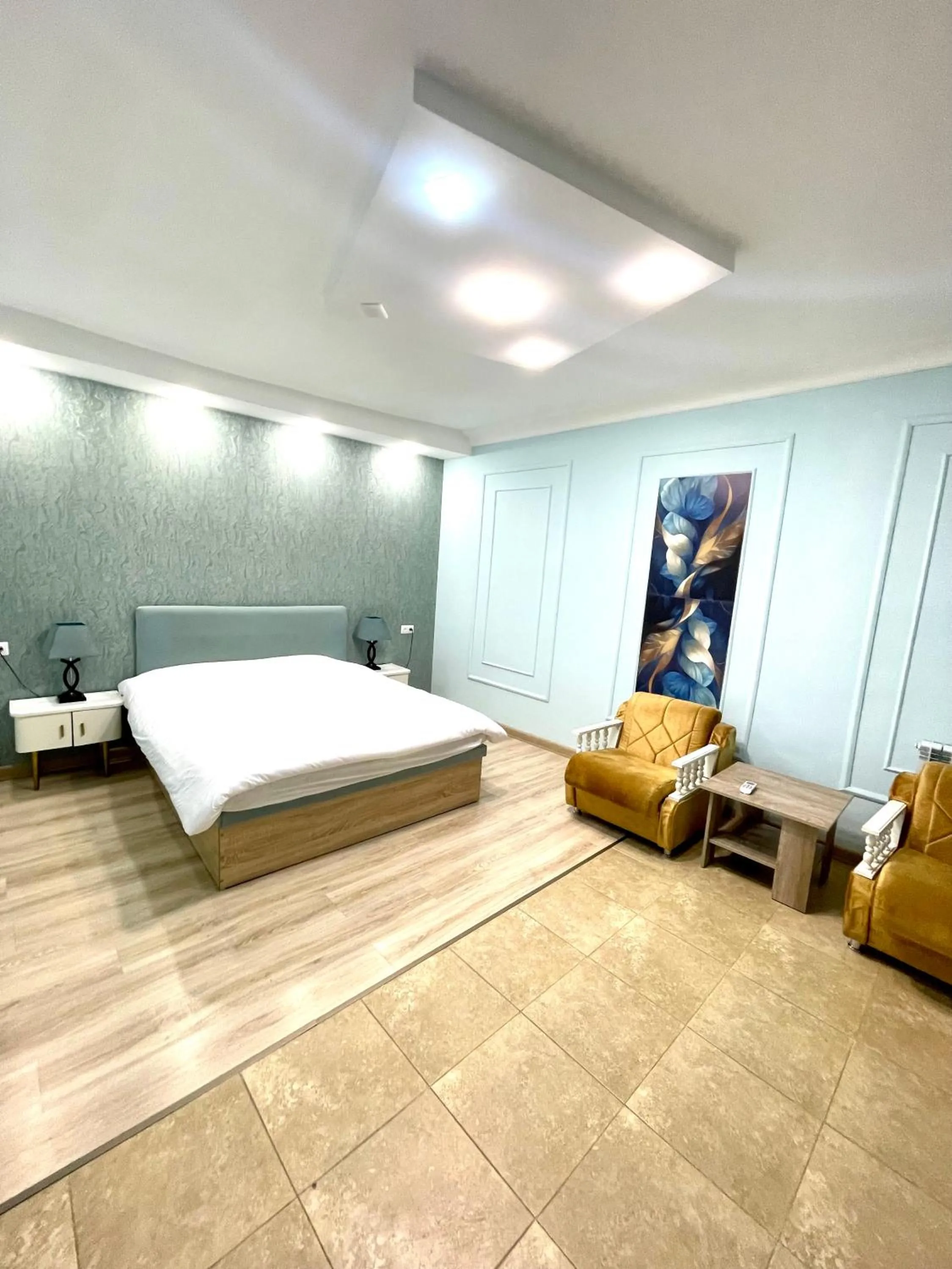 Bed in Santorini Hotel & Hostel
