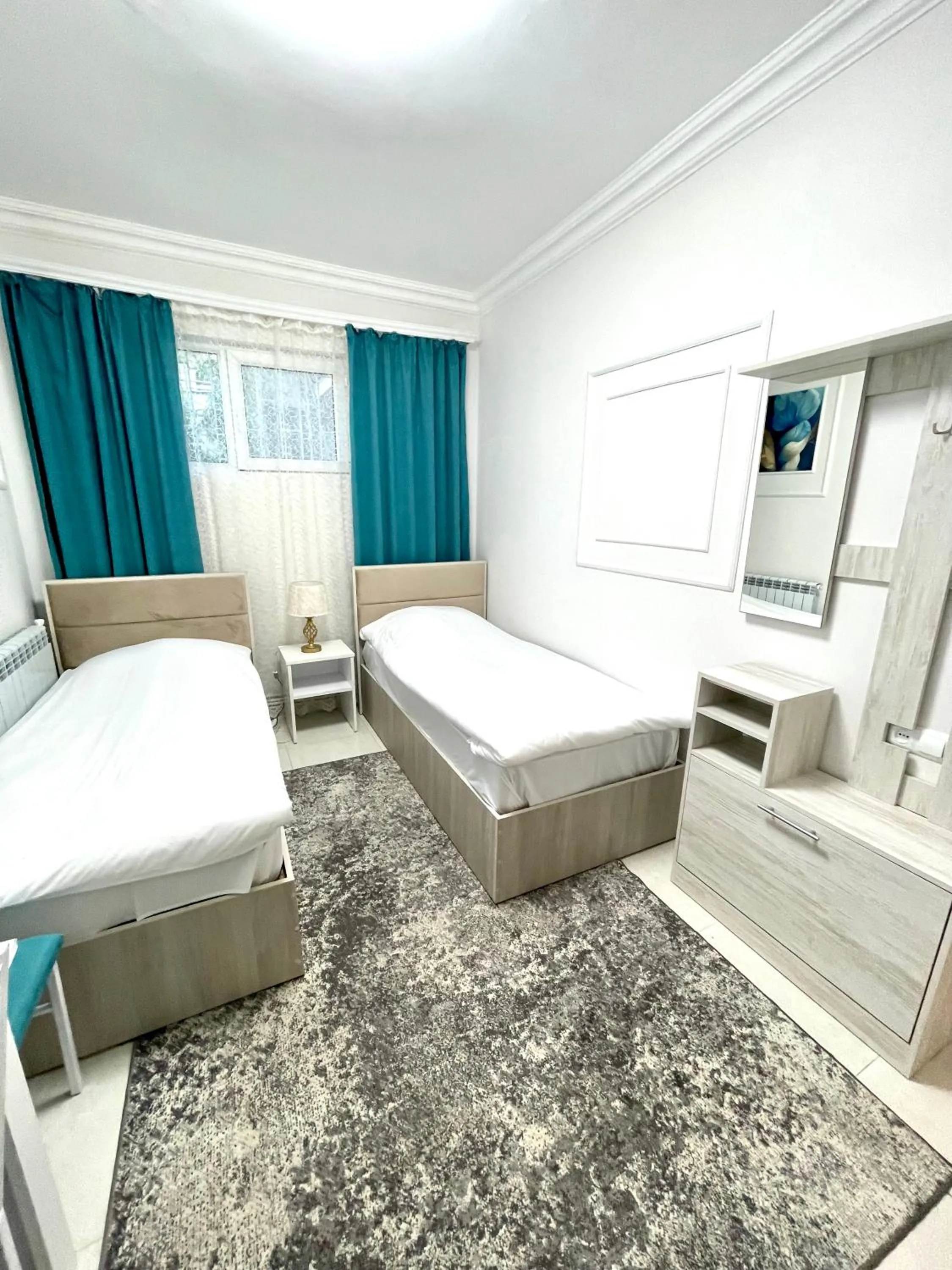 Bed in Santorini Hotel & Hostel