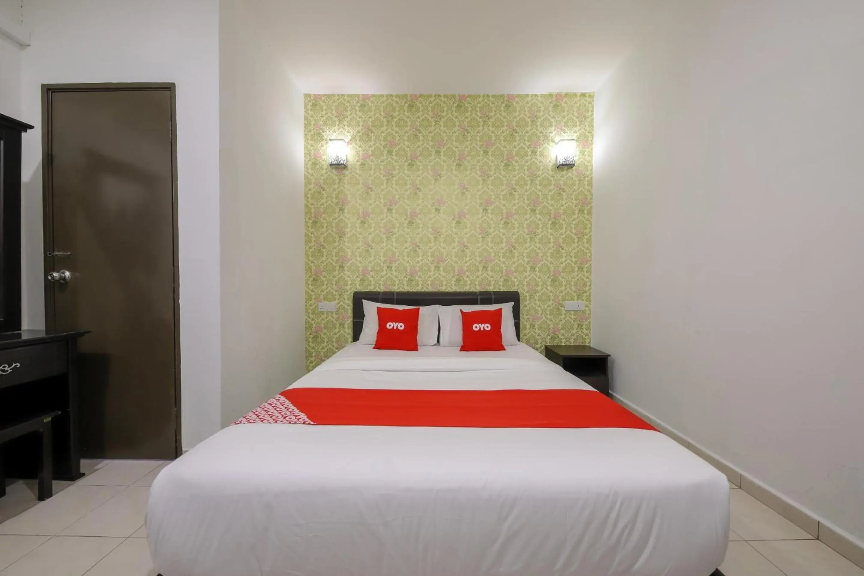 Bedroom, Bed in OYO 89497 Dream Nur Hotel Bedroom, Bed in OYO 89497 Dream Nur Hotel