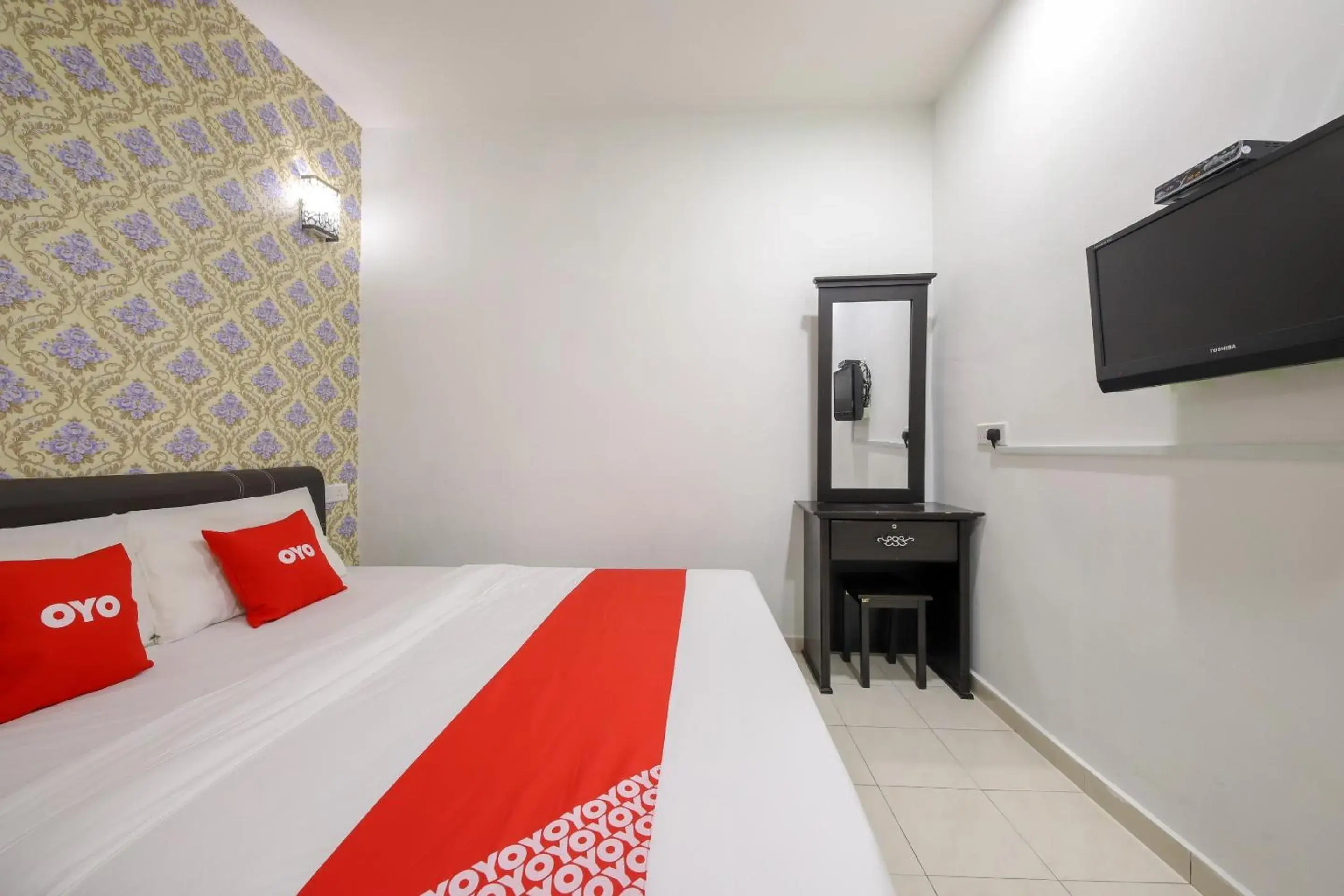 Bedroom, Bed in OYO 89497 Dream Nur Hotel Bedroom, Bed in OYO 89497 Dream Nur Hotel