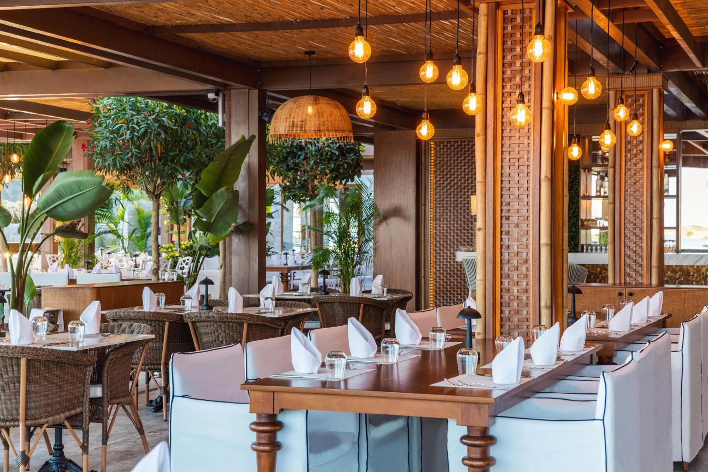Restaurant/places to eat in Kaya Palazzo Resort & Residences Le Chic Bodrum