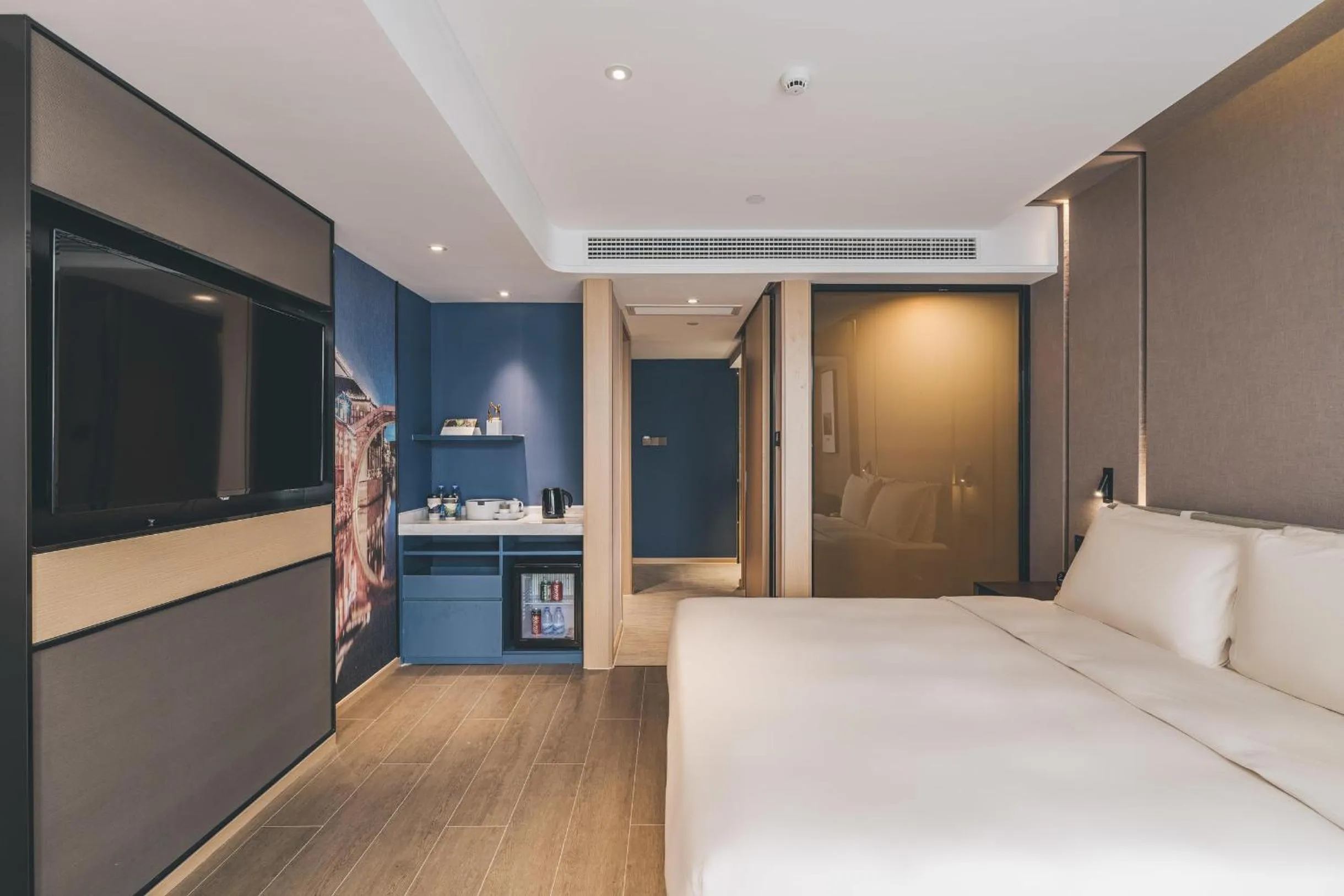 Bed in Atour Hotel Huzhou Dongwu