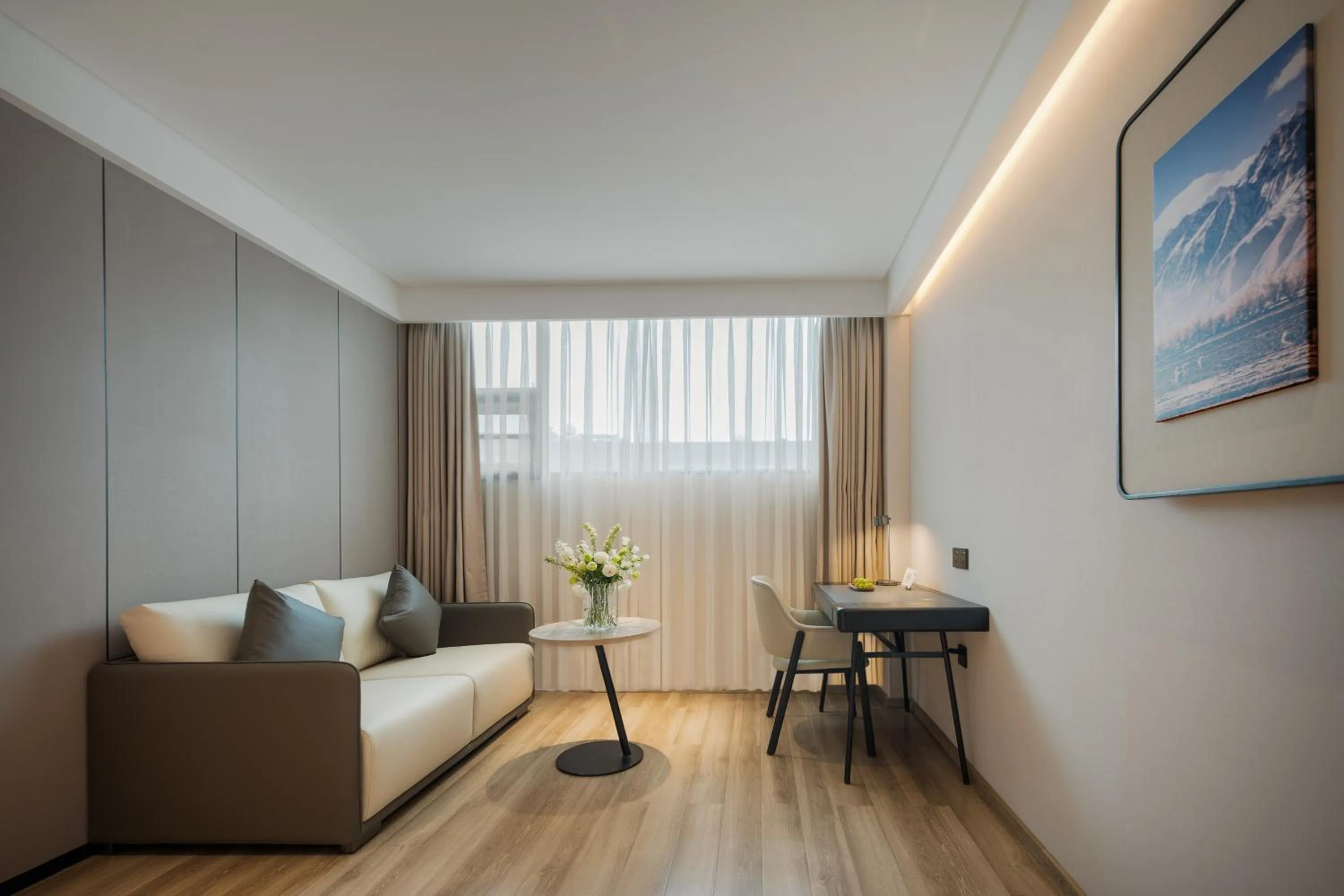 Atour Hotel -Du Fu Thatched Cottage