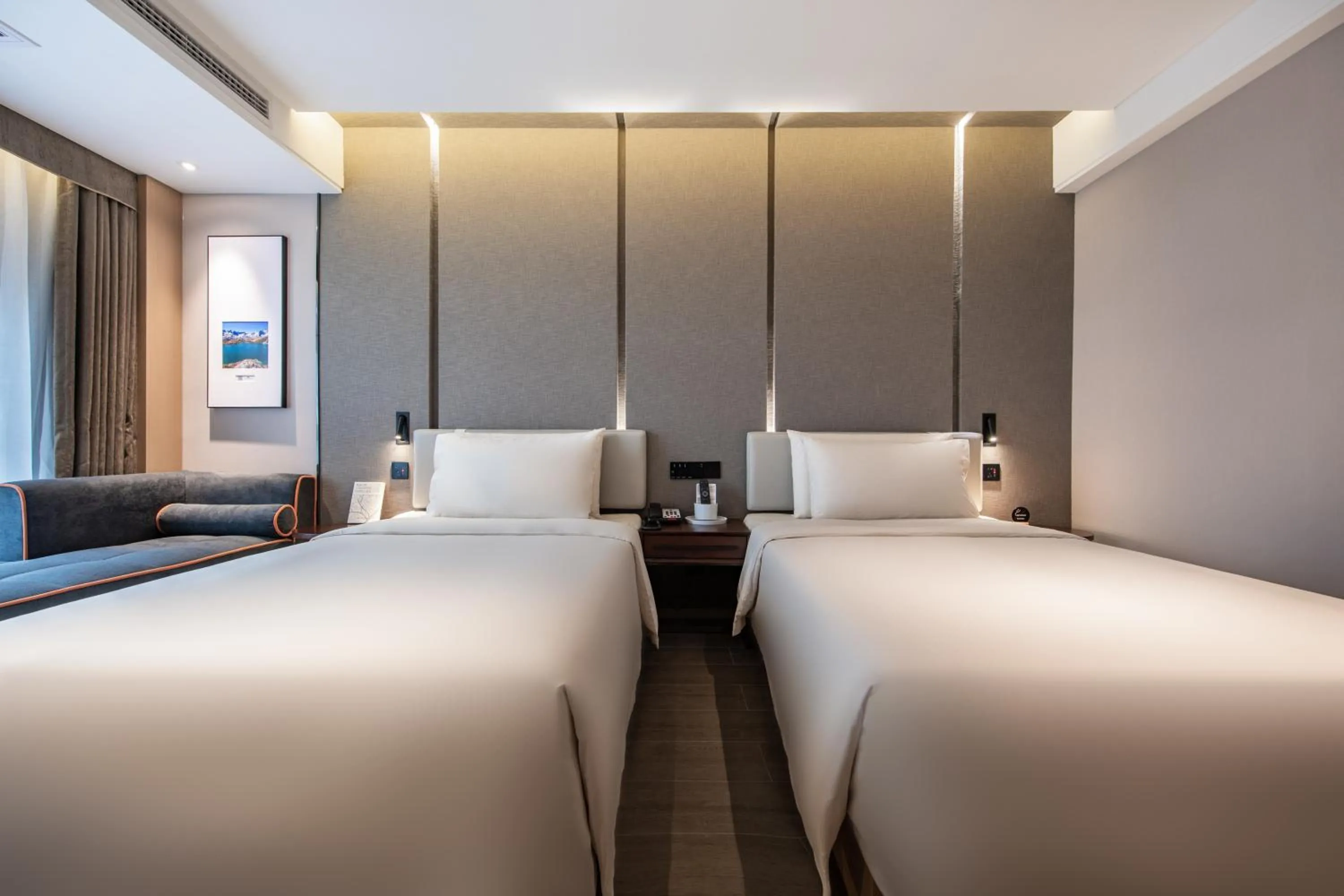 Bedroom, Bed in Atour Hotel Chengdu Wenshufang