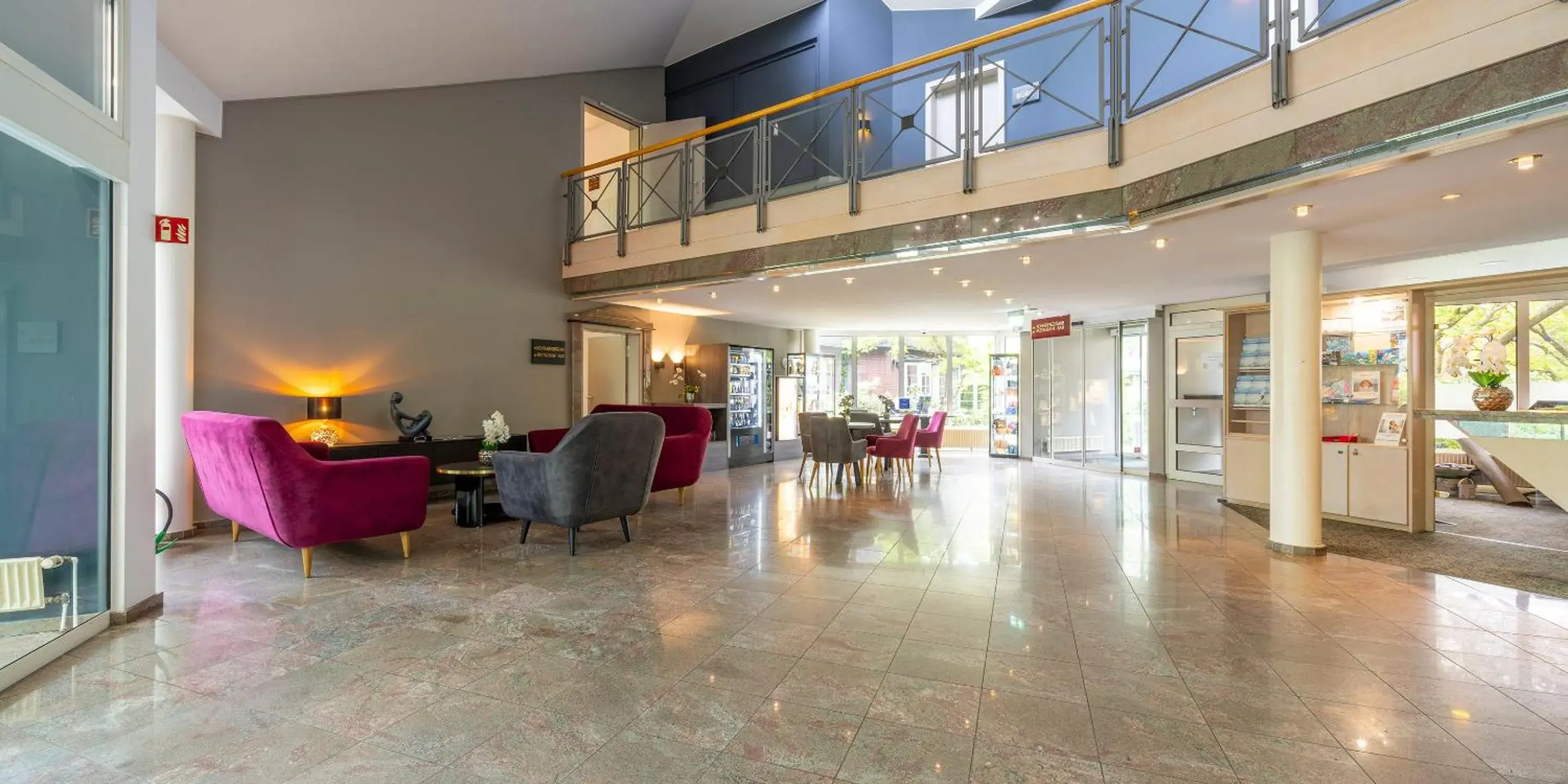 Lobby or reception in Best Western Hotel Schmoeker-Hof Lobby or reception in Best Western Hotel Schmoeker-Hof