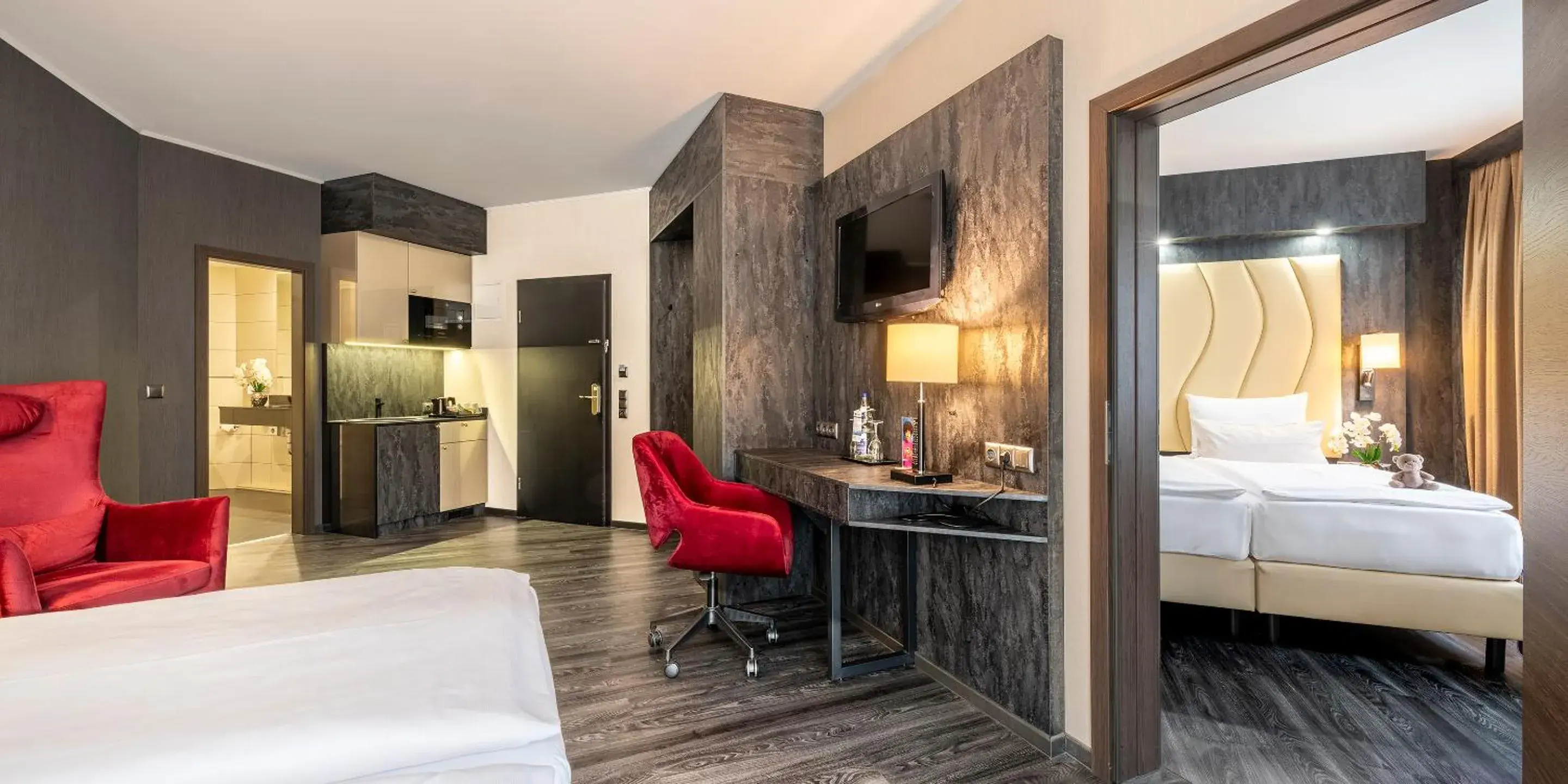 Photo of the whole room, Bed in Best Western Hotel Schmoeker-Hof Photo of the whole room, Bed in Best Western Hotel Schmoeker-Hof