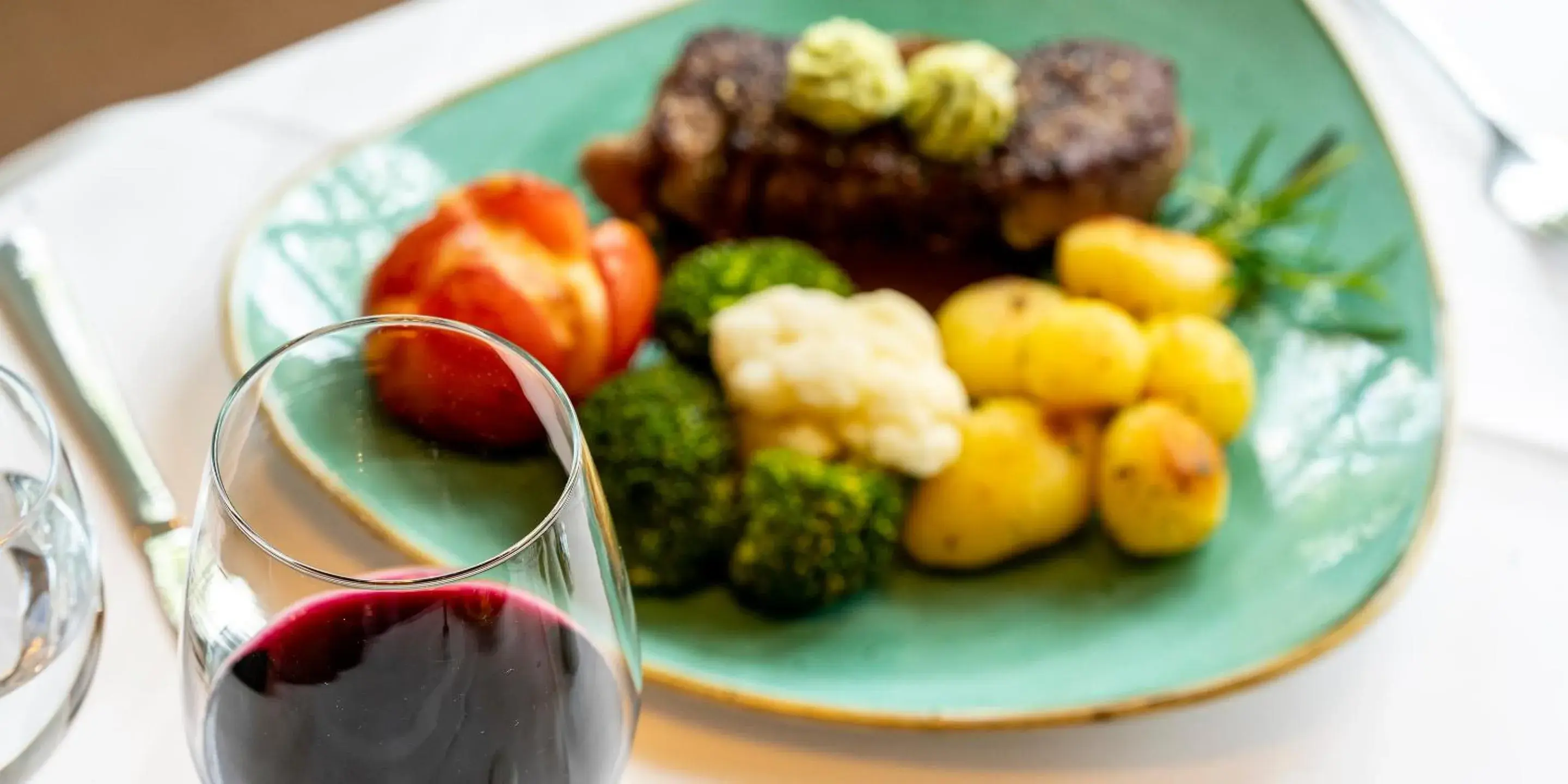 Food and drinks in Best Western Hotel Schmoeker-Hof Food and drinks in Best Western Hotel Schmoeker-Hof