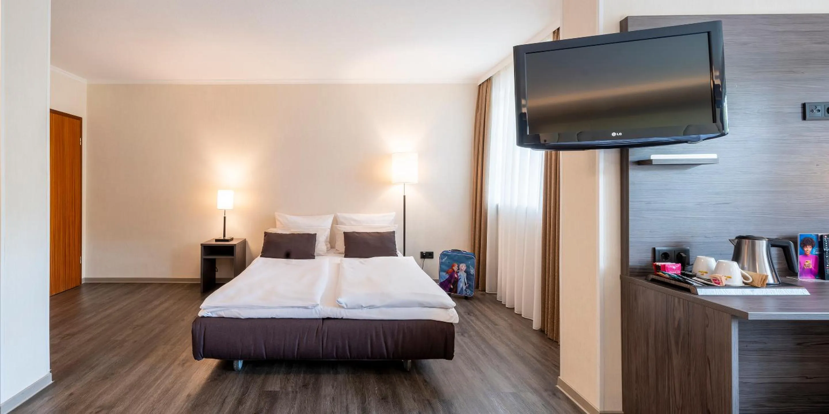 Bed in Best Western Hotel Schmoeker-Hof