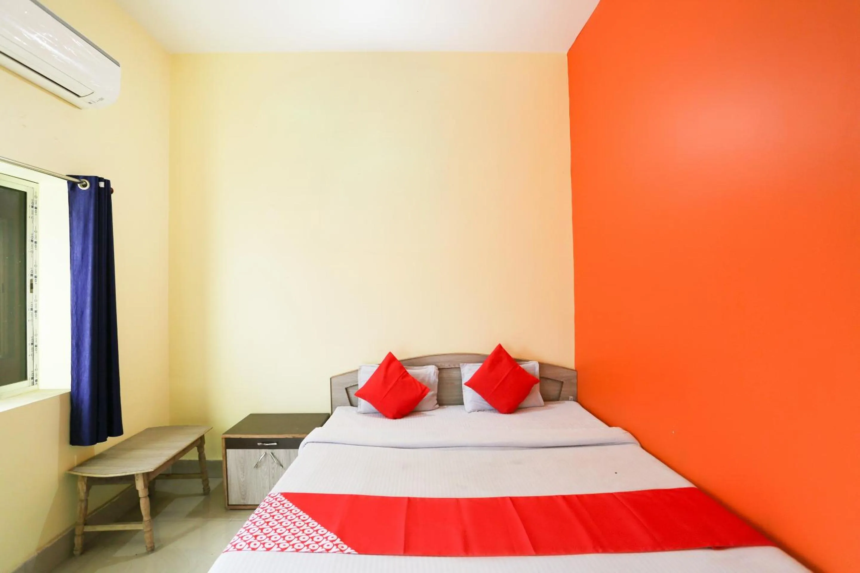 Bedroom in Hotel O Vatika Hotel