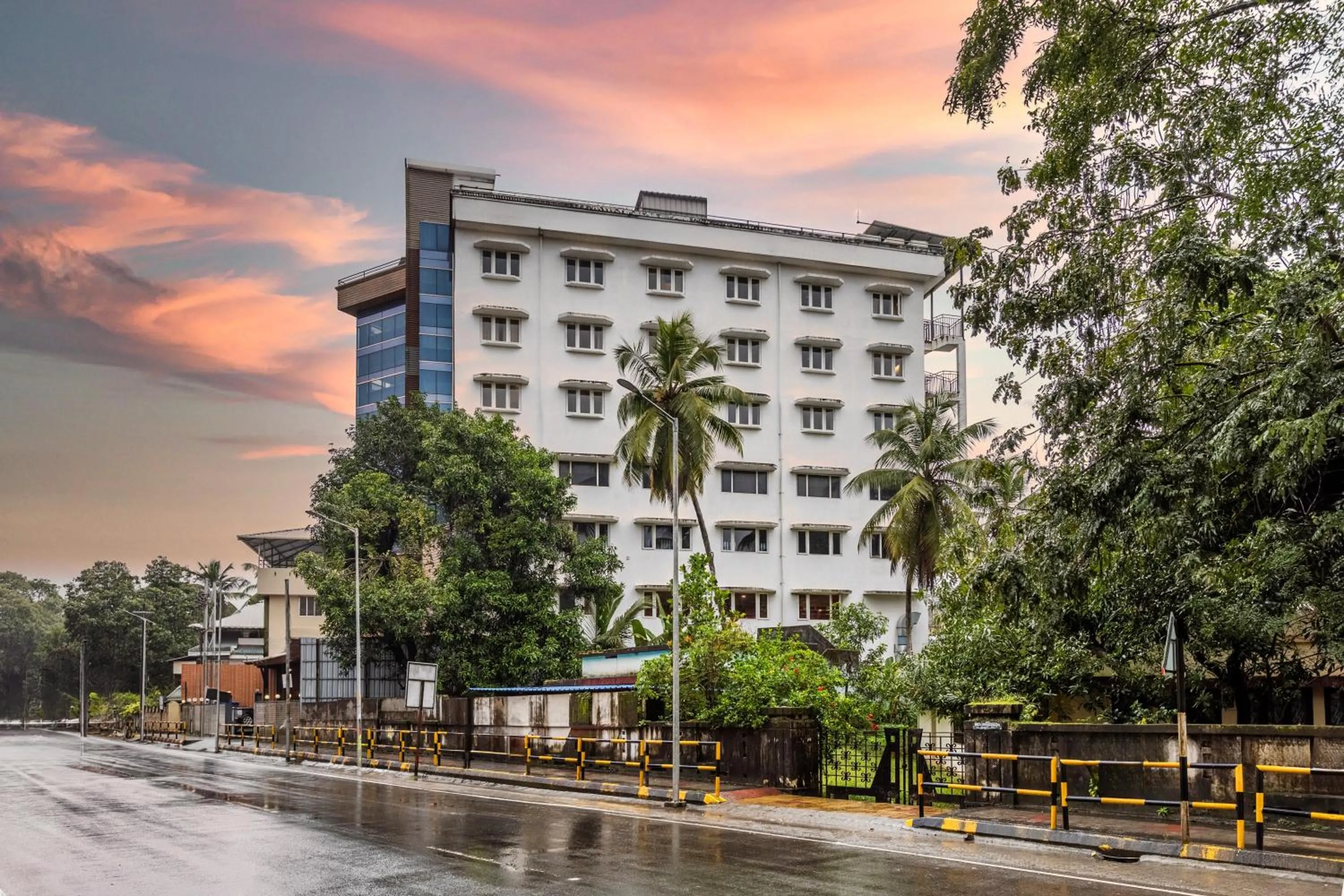 Property building in Sterling Darshan Guruvayur