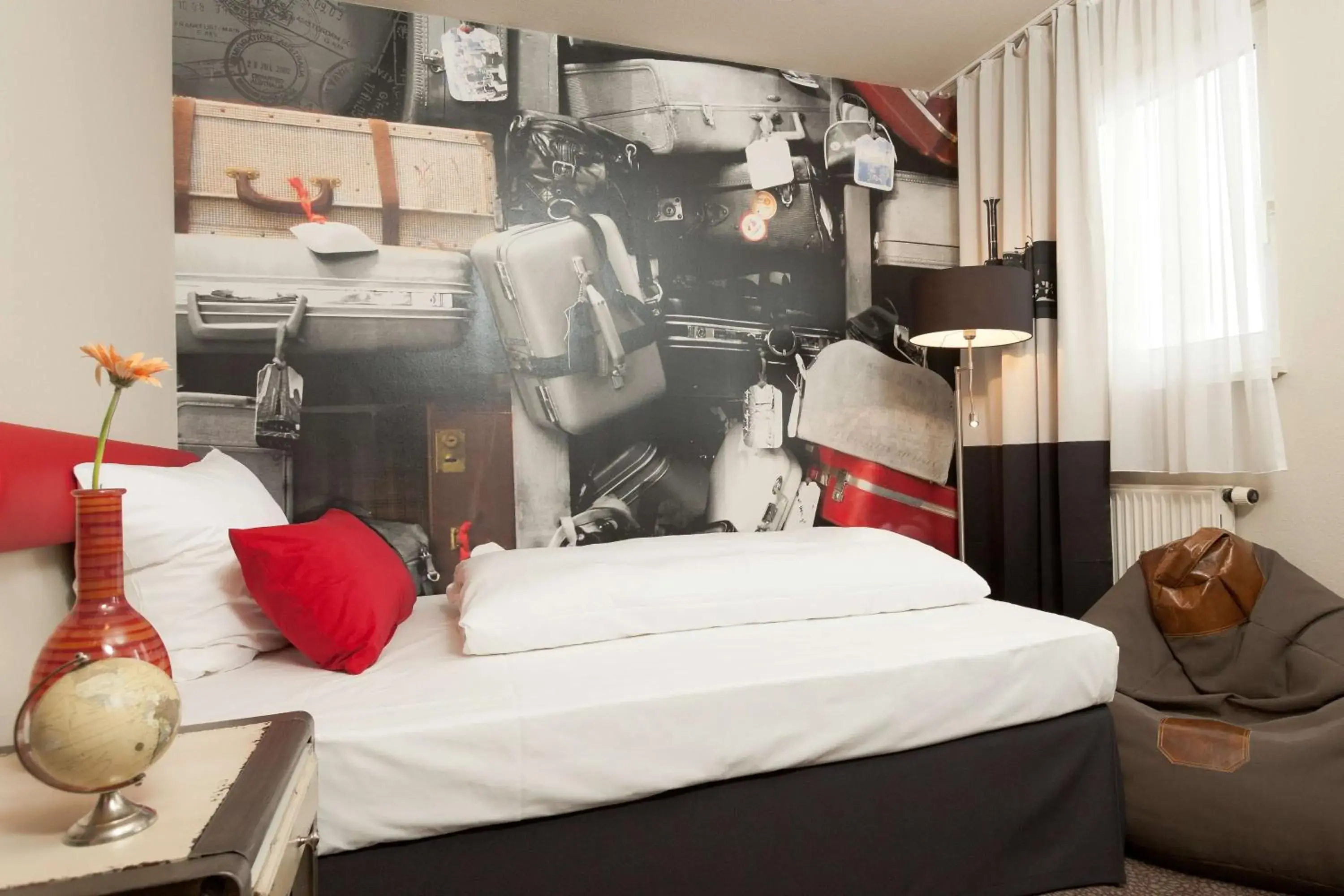 Bedroom, Bed in Best Western Hotel Nürnberg am Hauptbahnhof Bedroom, Bed in Best Western Hotel Nürnberg am Hauptbahnhof