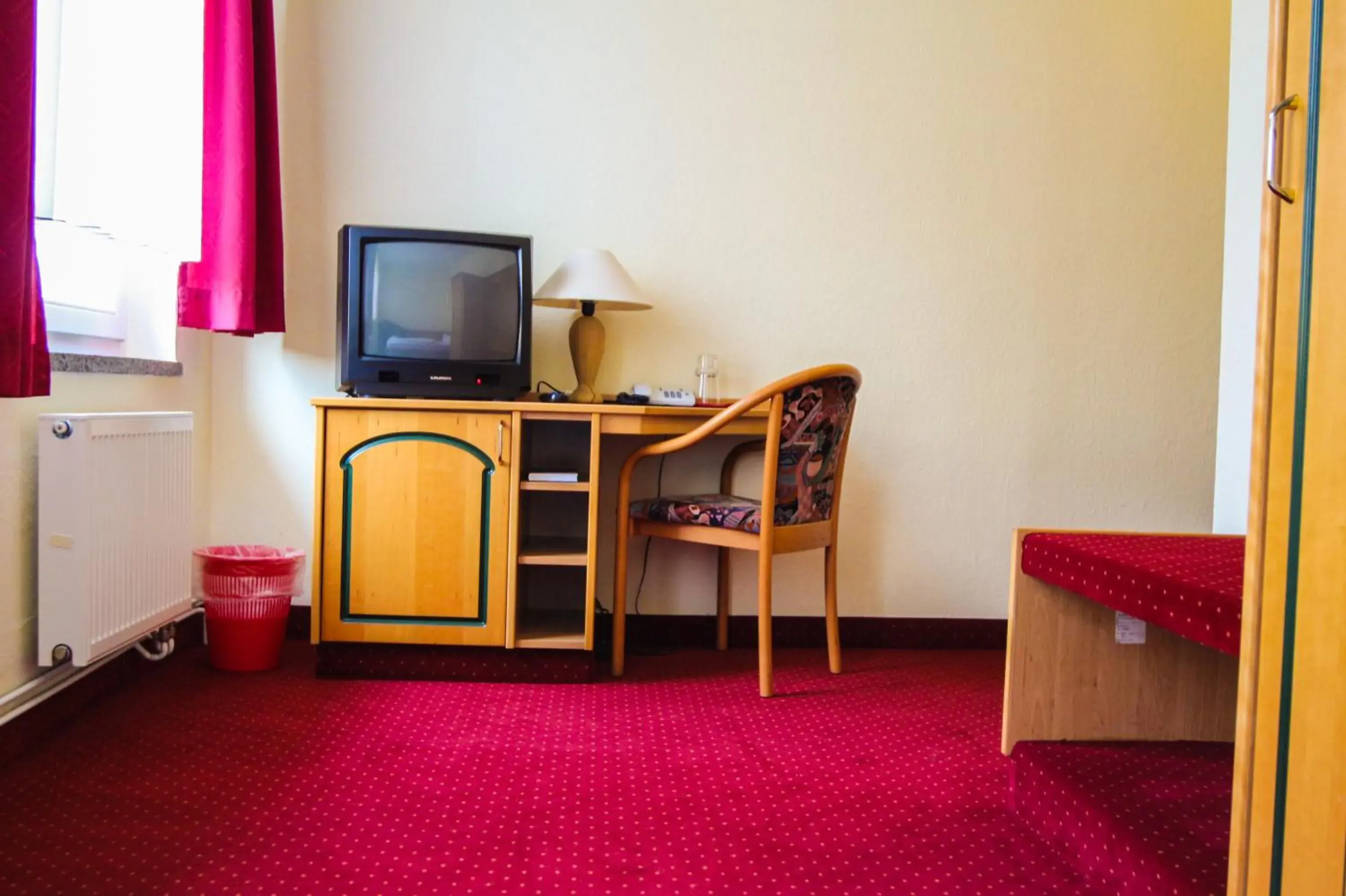 Single Room in Waldsee Hotel am Wirchensee Single Room in Waldsee Hotel am Wirchensee